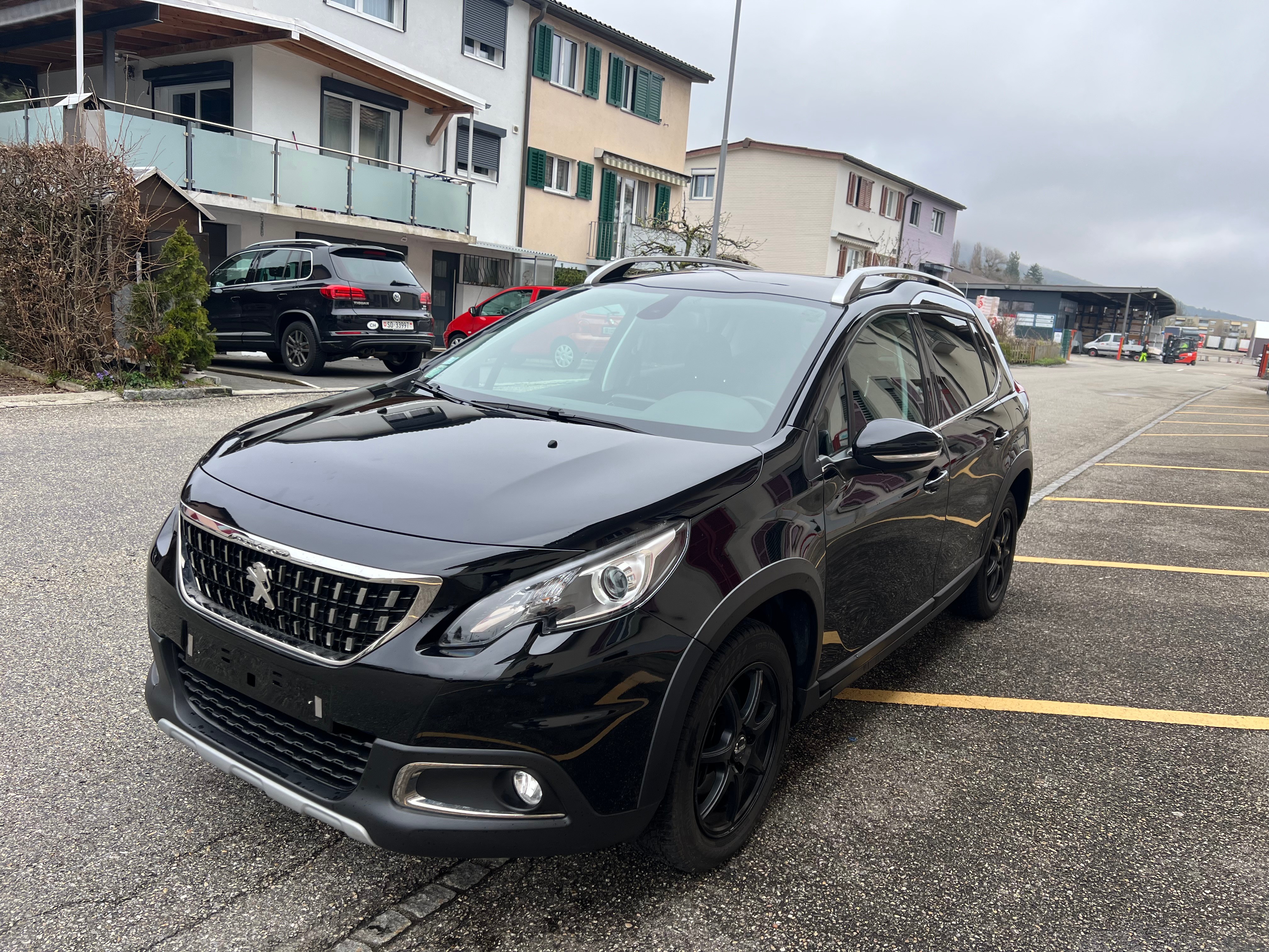 PEUGEOT 2008 1.2 PureTech Active