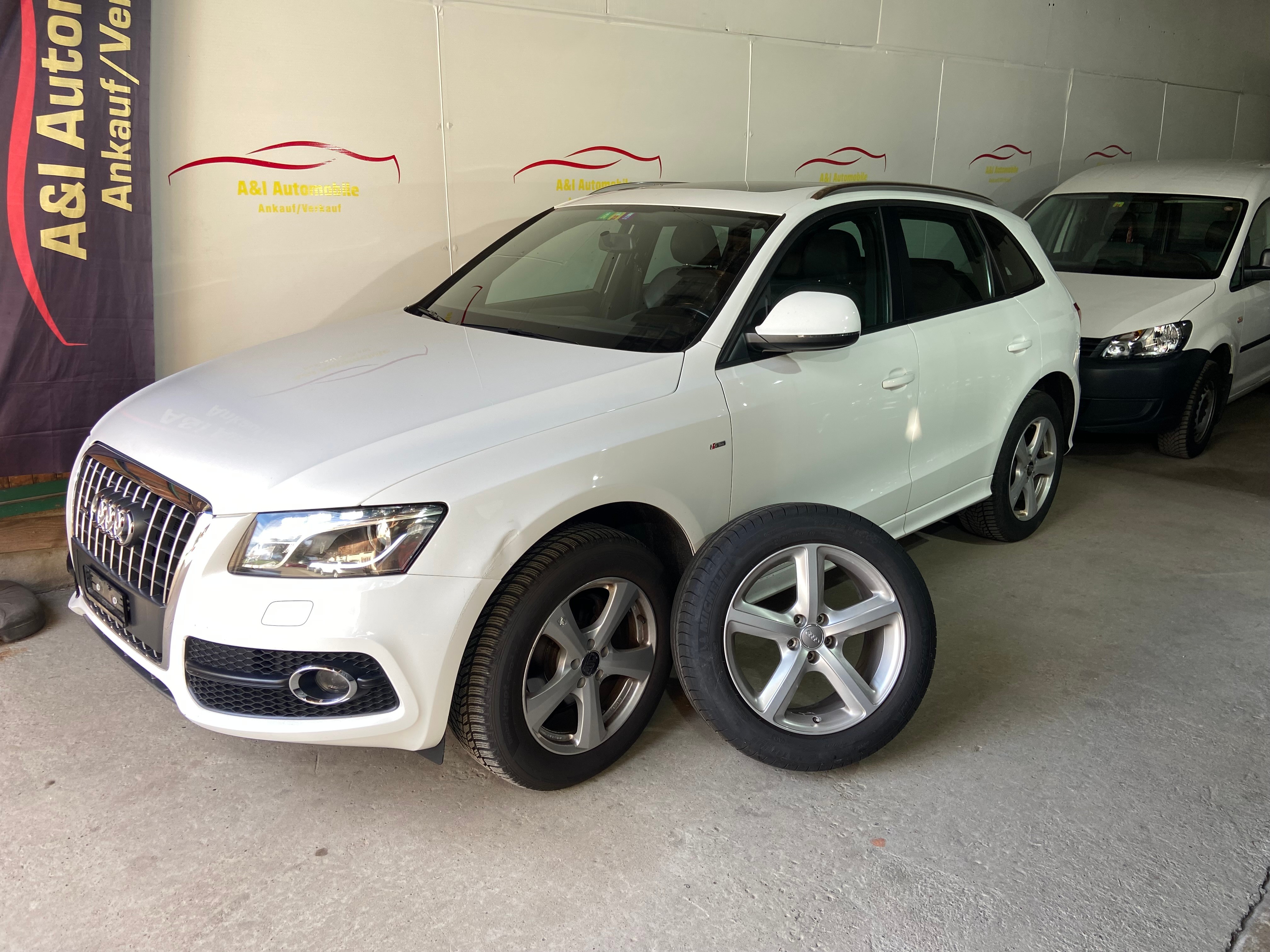 AUDI Q5 2.0 TFSI quattro