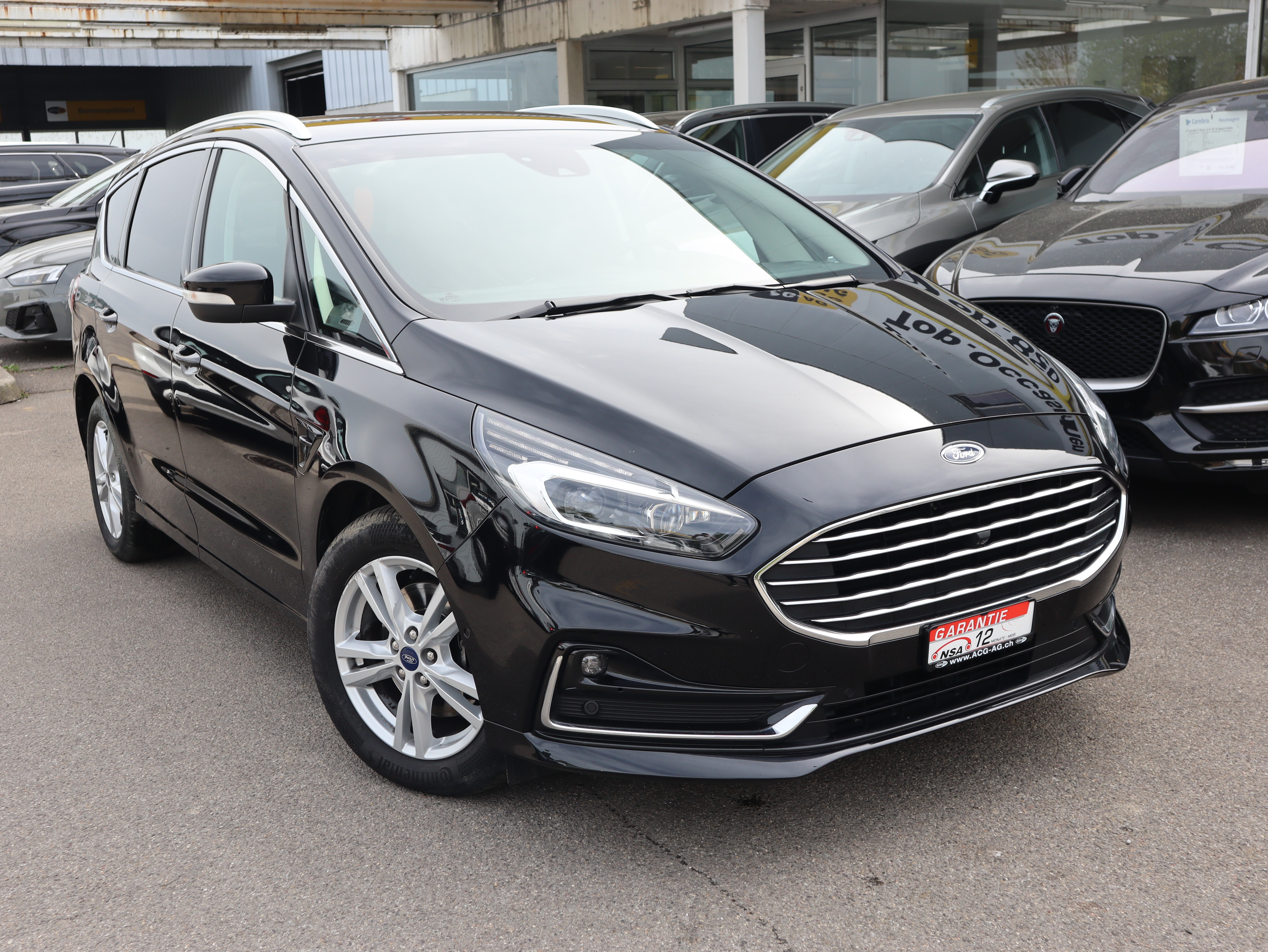 FORD S-Max 2.0 TDCi Titanium Automatic ** Neues Modell ** Navi mit RF-Kamera **