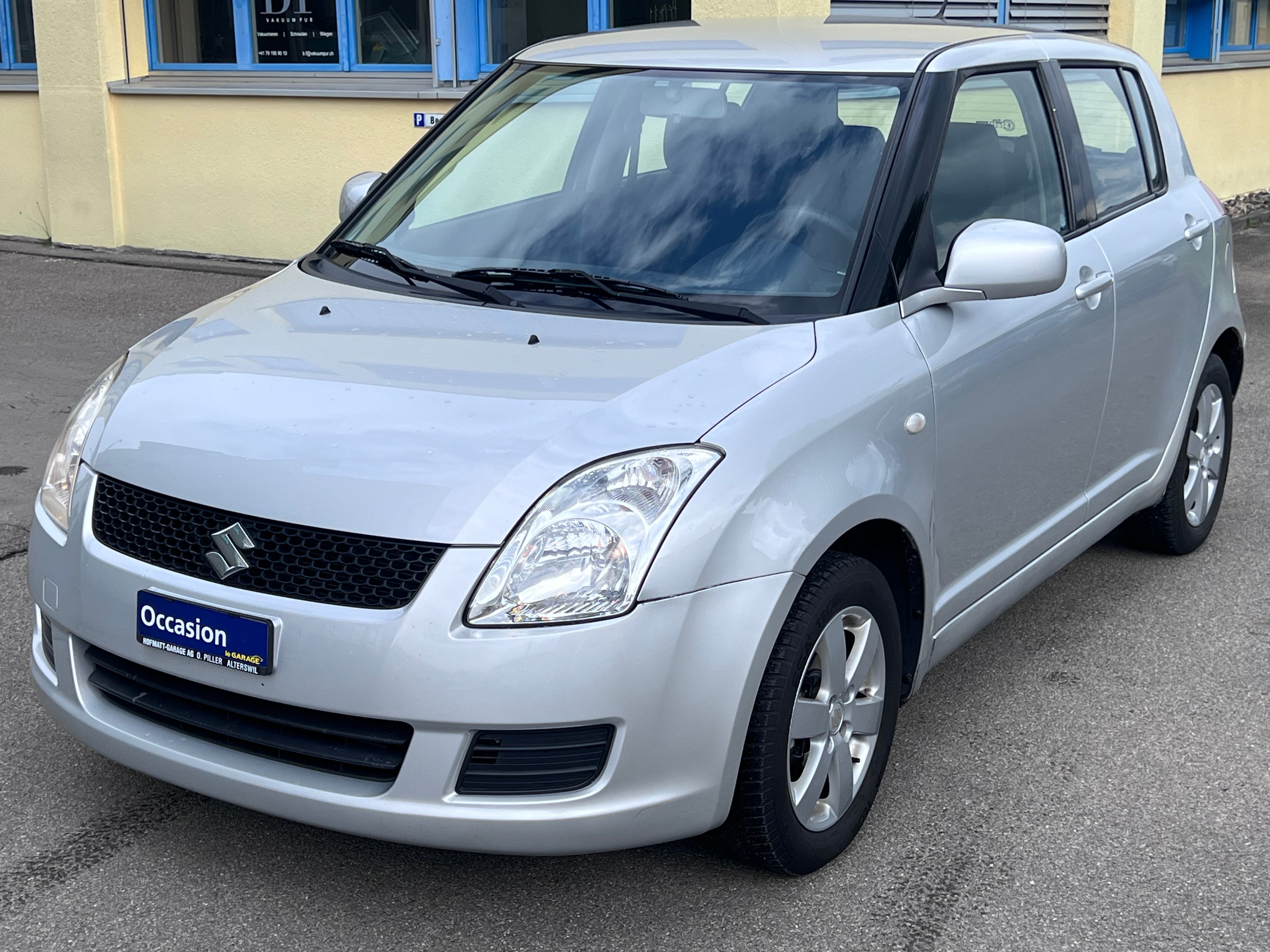 SUZUKI Swift 1.3i 16V GL 4x4