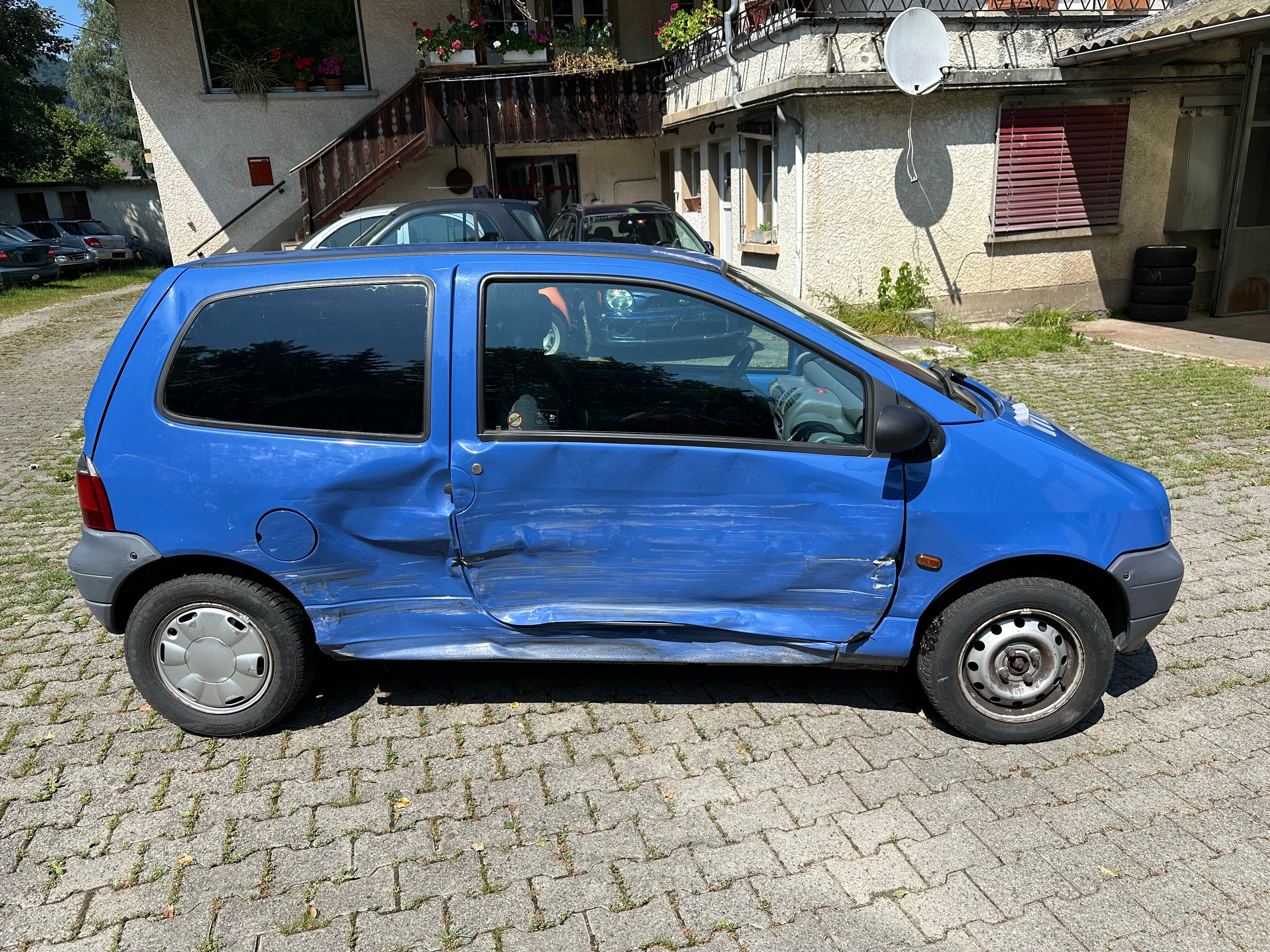 RENAULT Twingo 1.2