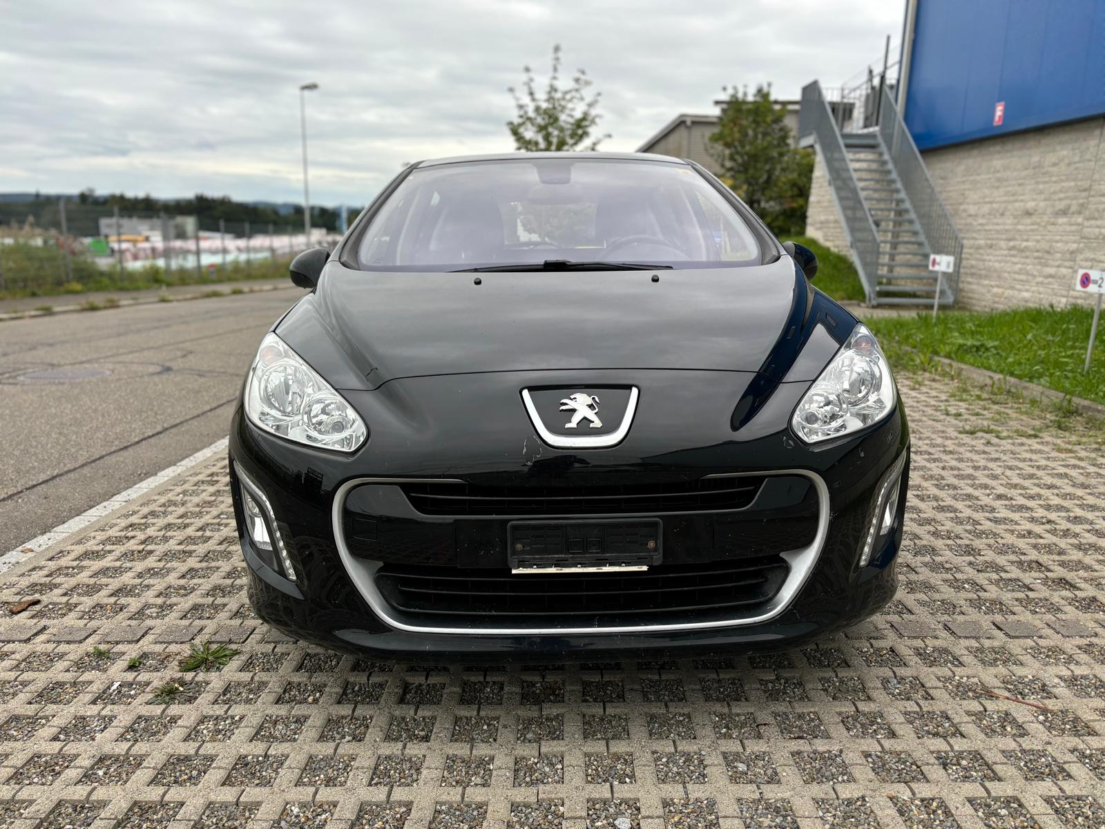 PEUGEOT 308 2.0 HDI Allure