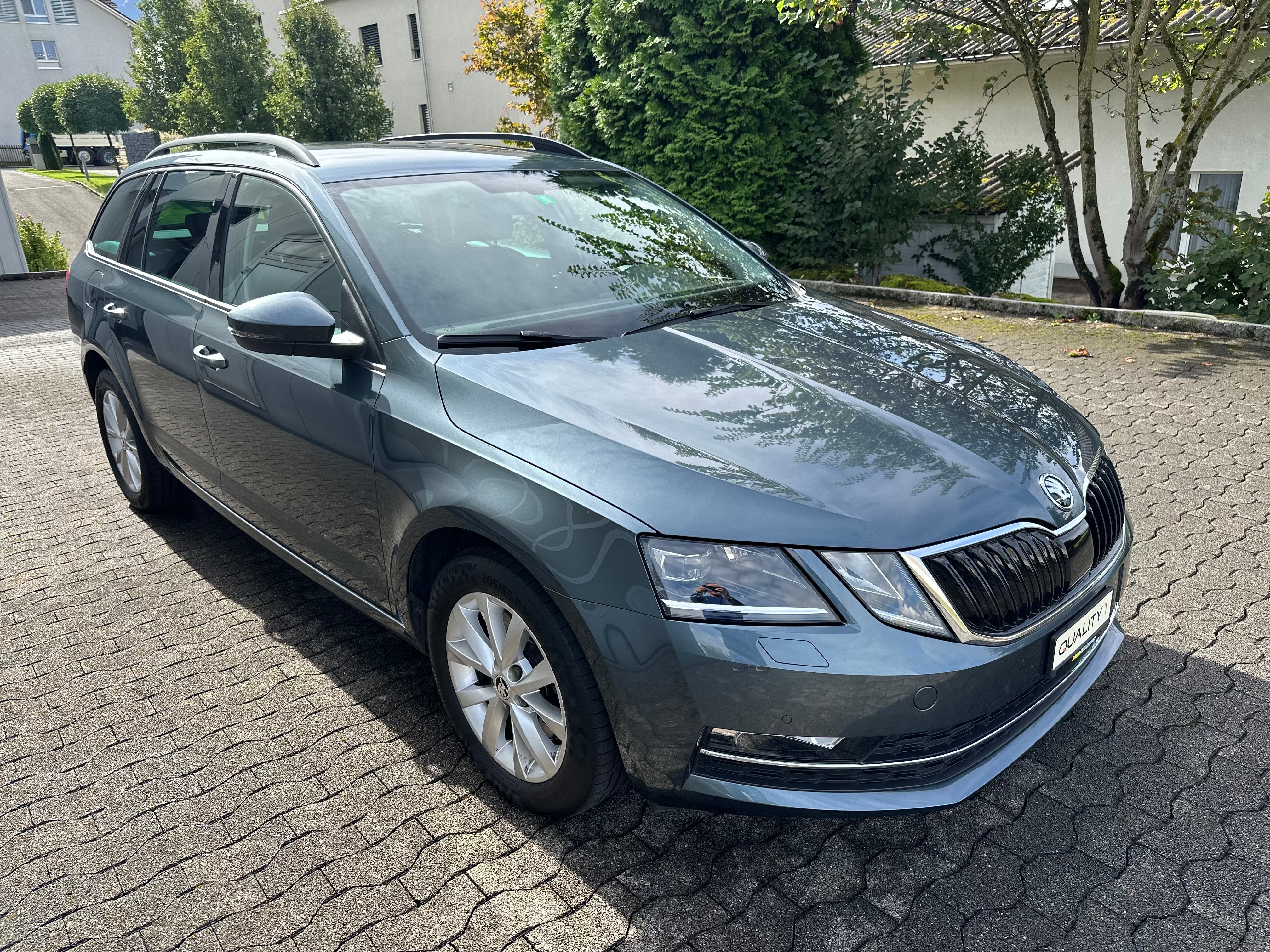 SKODA Octavia Combi 2.0 TDI Soleil 4x4 DSG