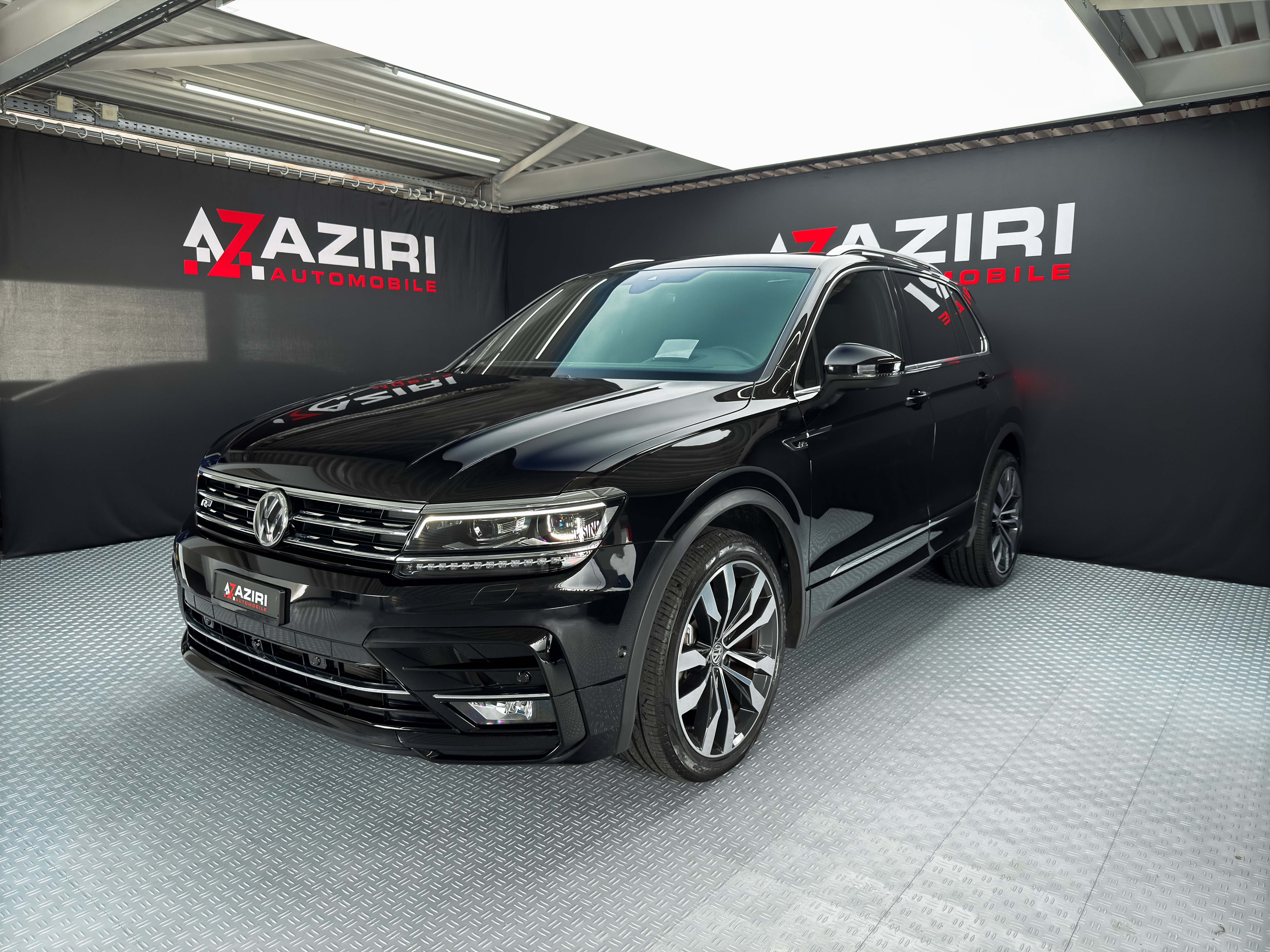 VW Tiguan 2.0 TSI R-Line 4Motion DSG