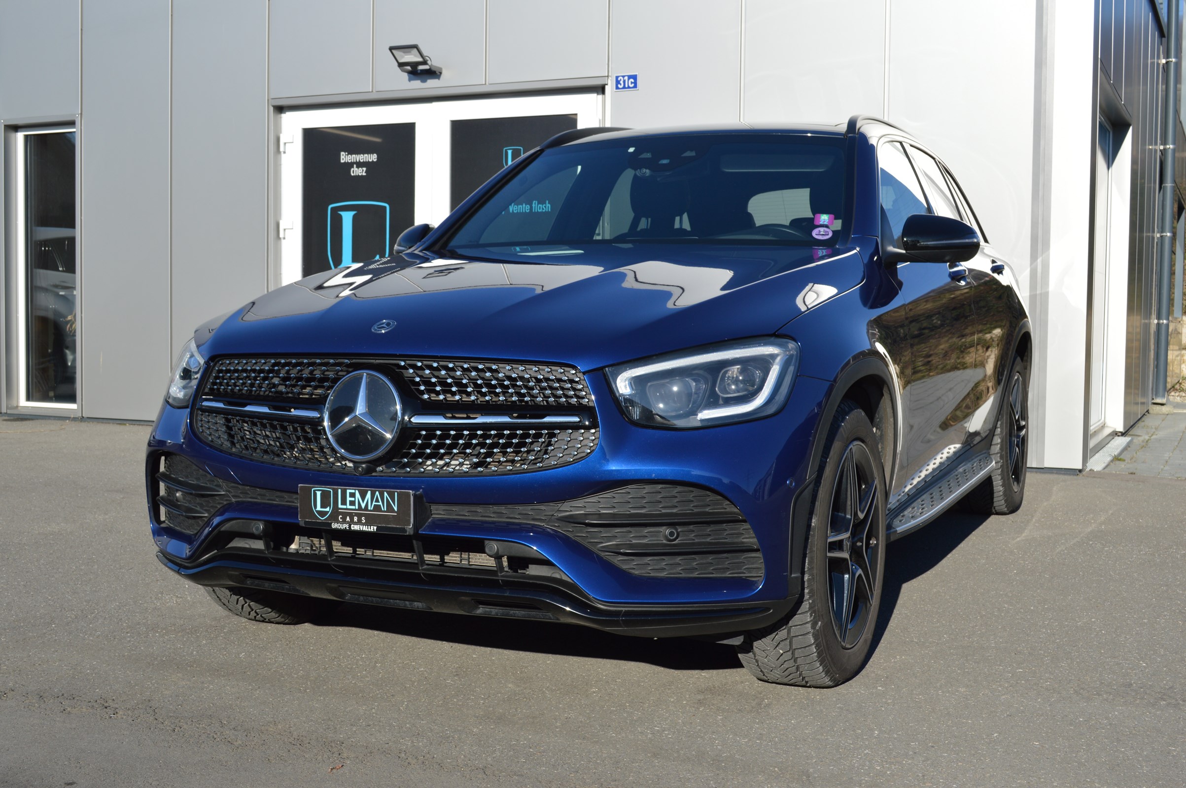 MERCEDES-BENZ GLC 200 AMG Line 4Matic 9G-Tronic