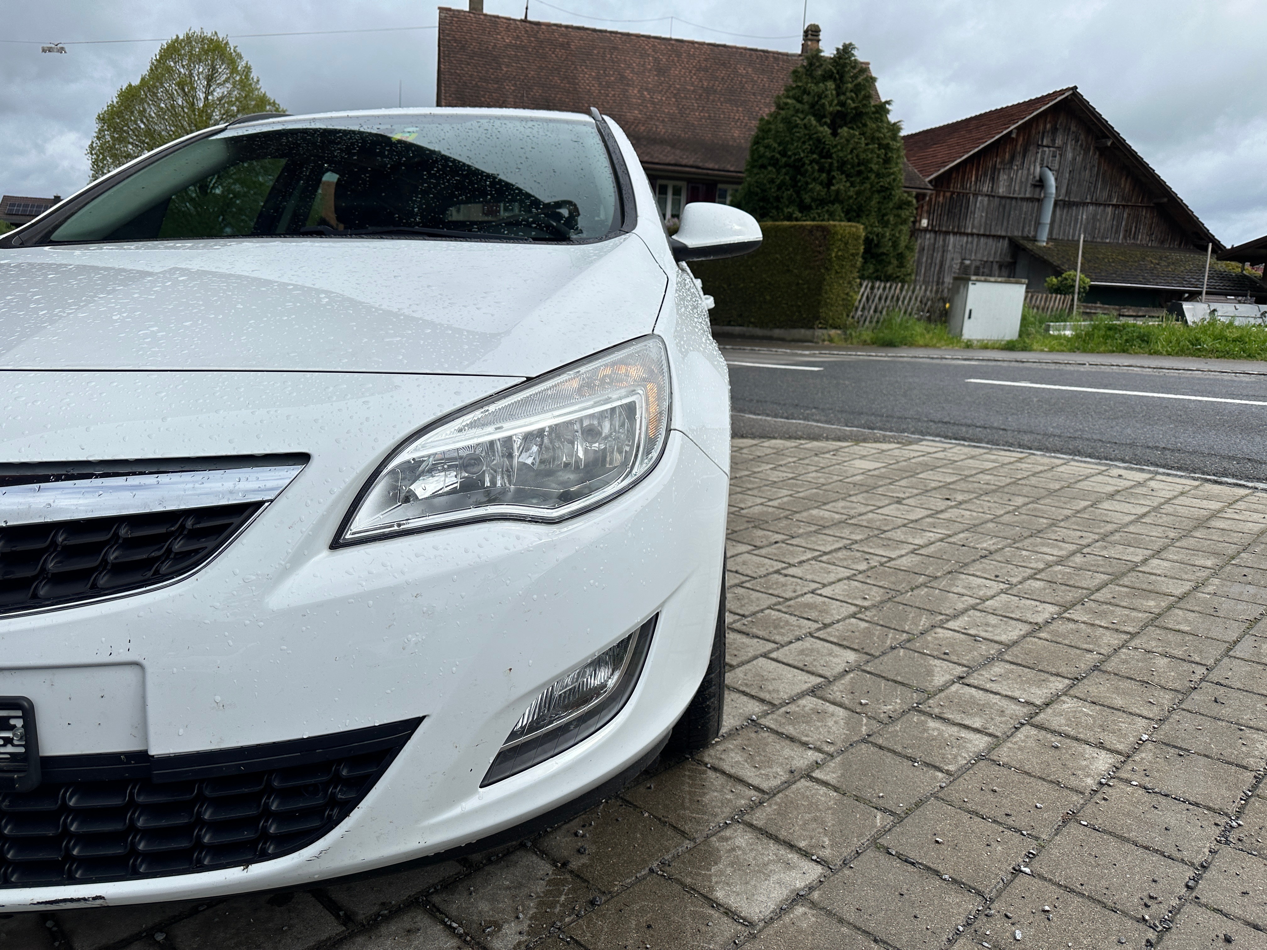 OPEL Astra SportsTourer 1.4i 16V