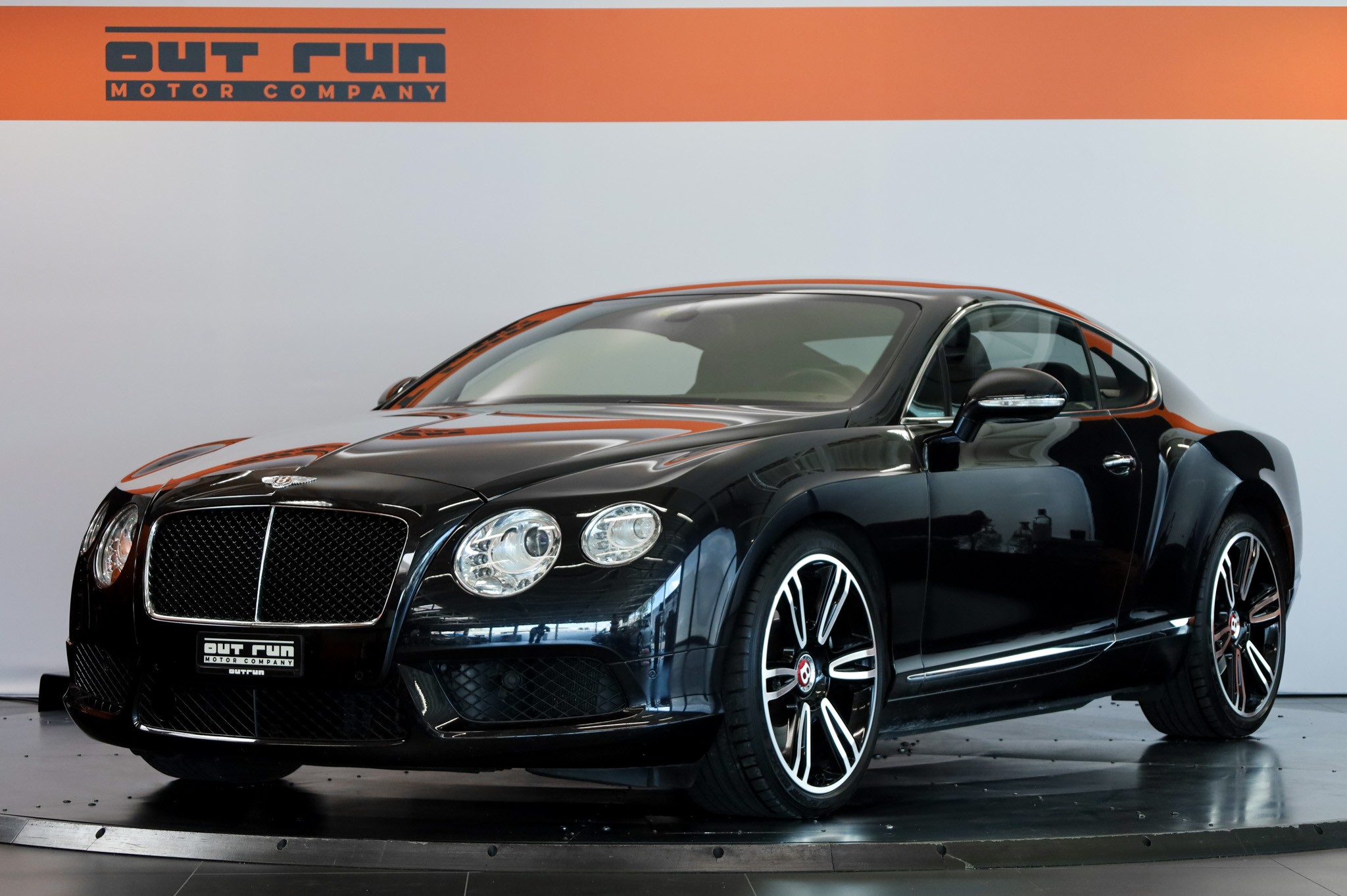 BENTLEY Continental GT 4.0 V8