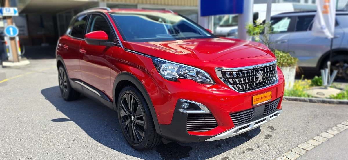 PEUGEOT 3008 1.2 PureTech Allure