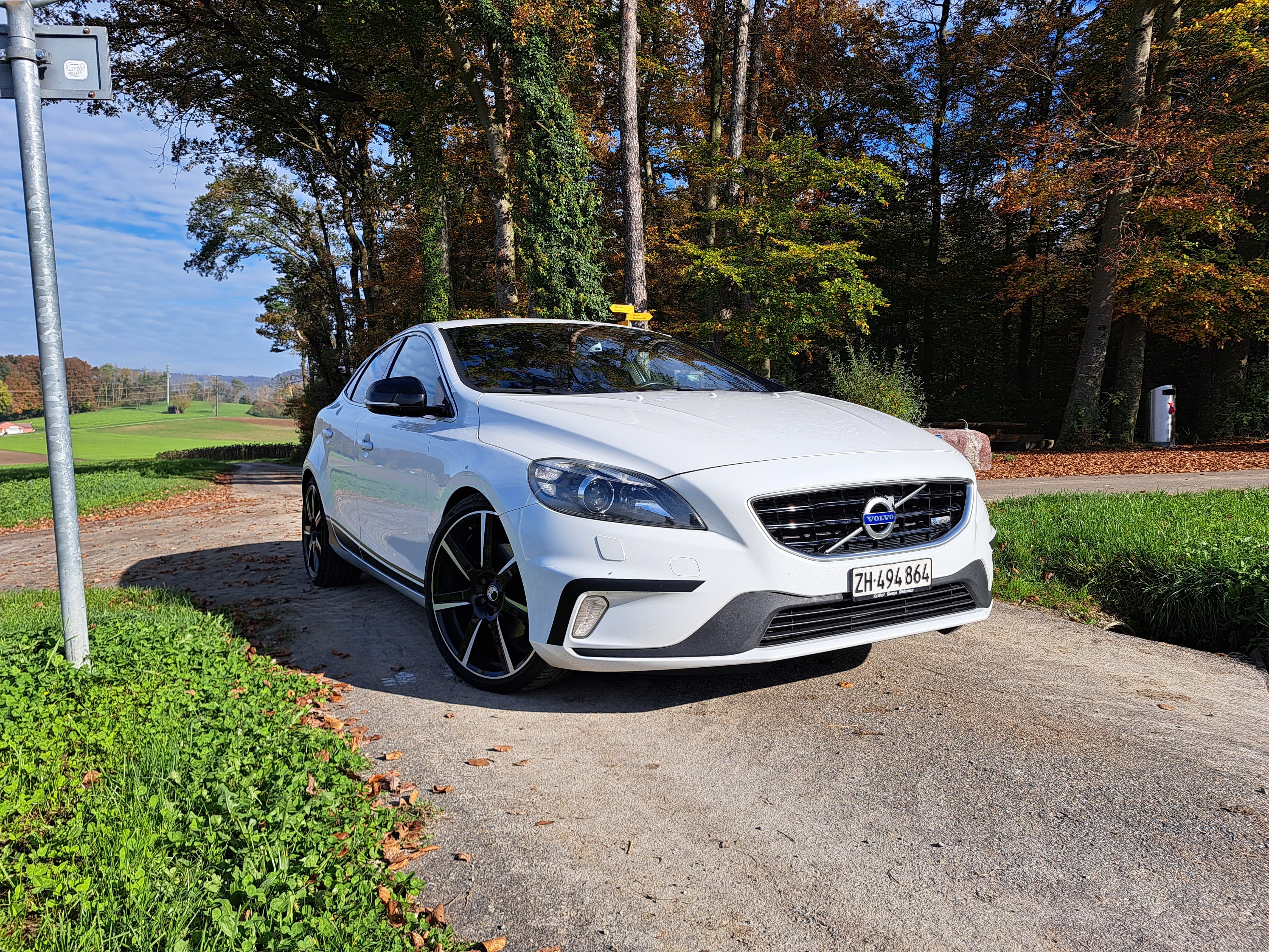 VOLVO V40 Sport200