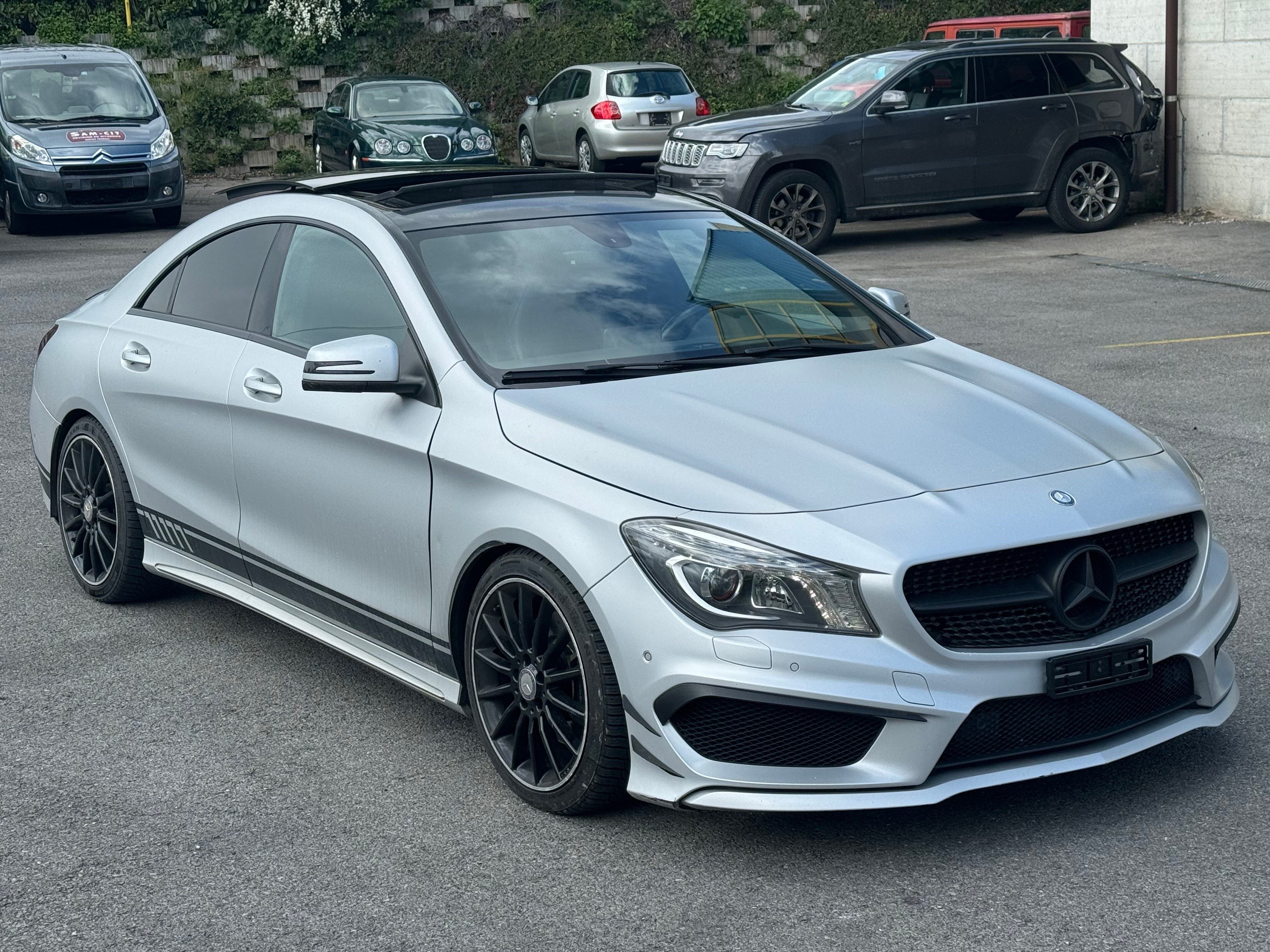 MERCEDES-BENZ CLA 220 CDI AMG Line 7G-DCT