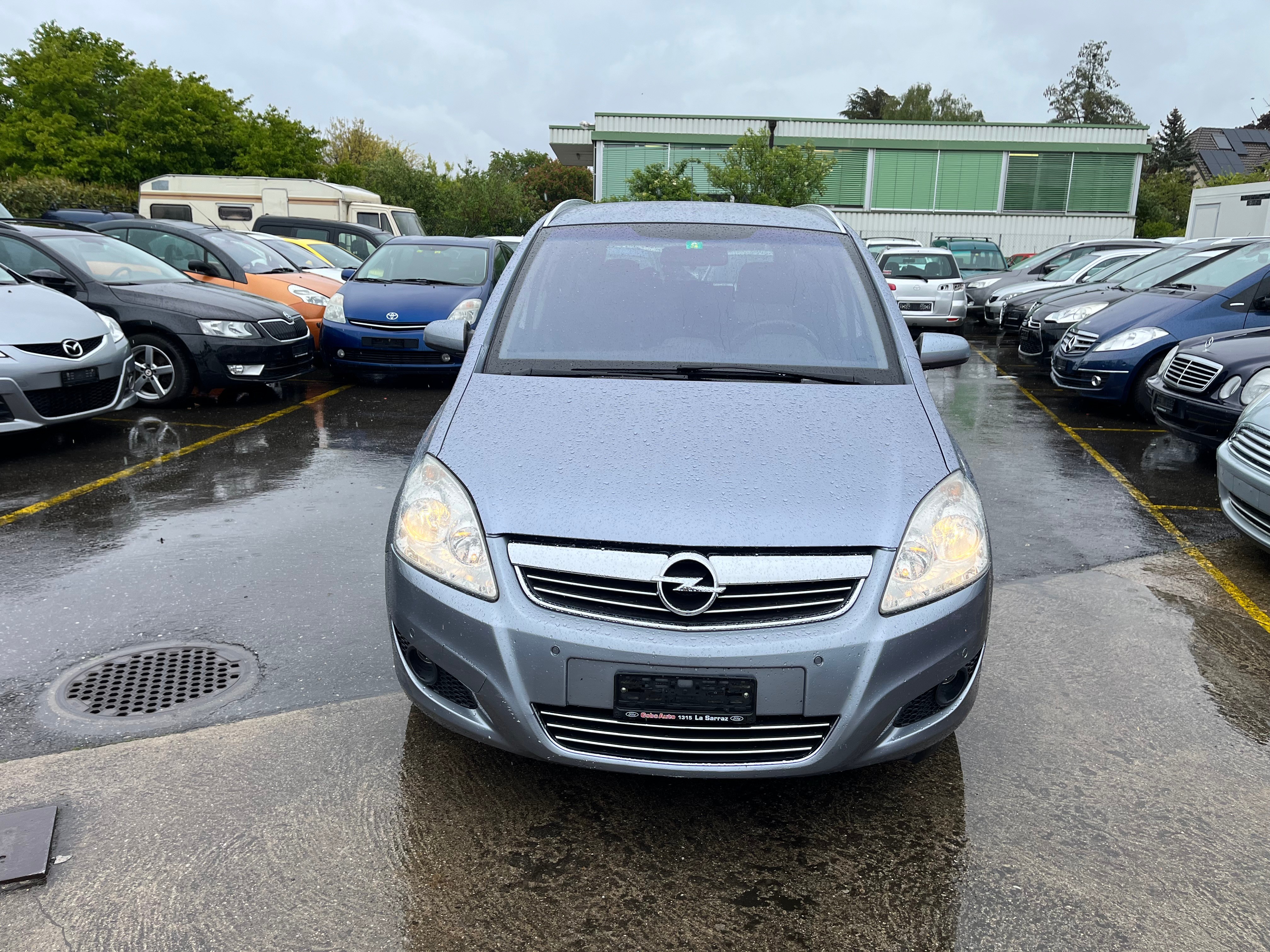 OPEL Zafira 2.2i 16V Enjoy Automatic