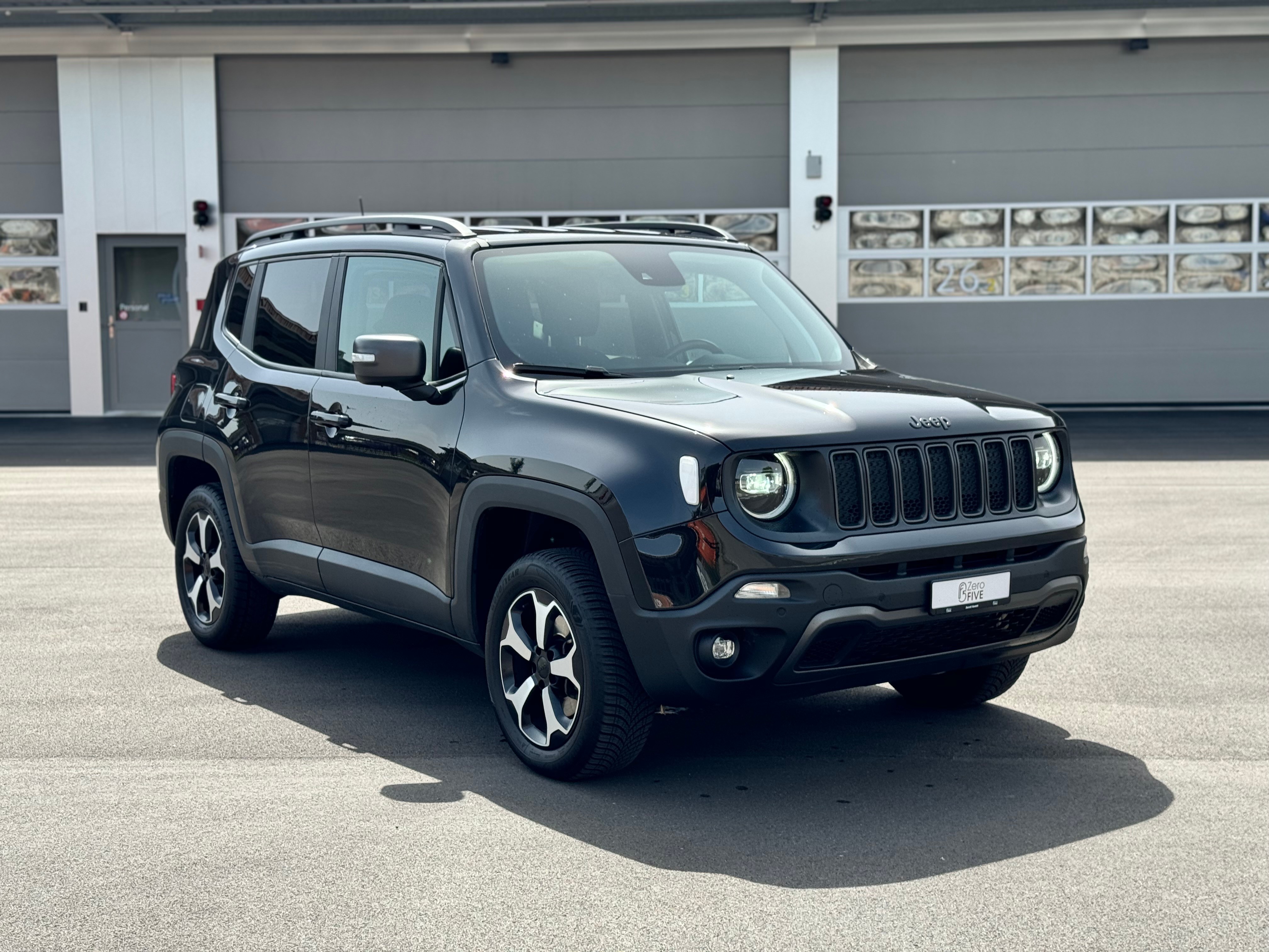 JEEP Renegade 2.0 MJ Trailhawk AWD + Low Range 9ATX