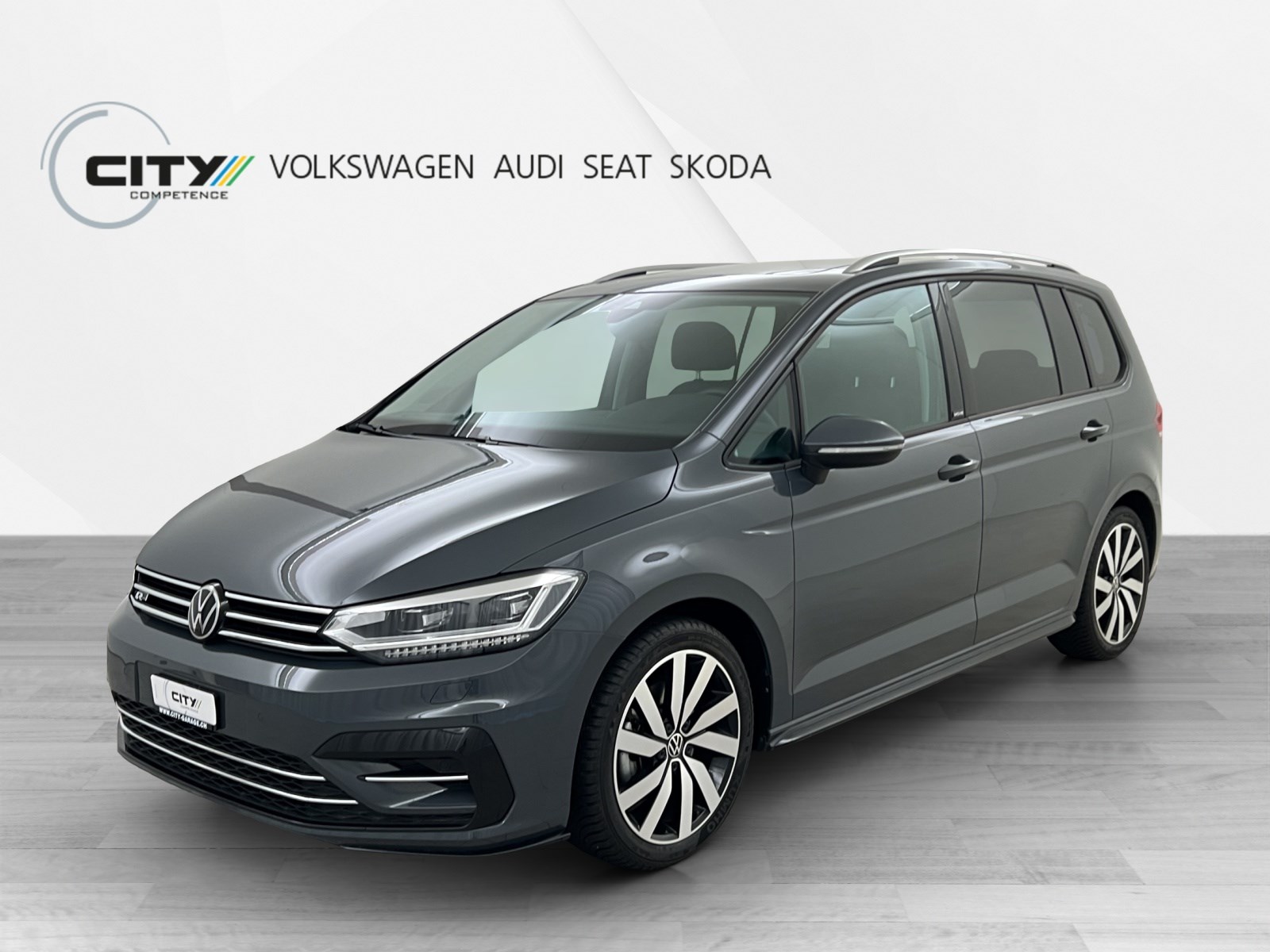 VW Touran 1.5 TSI R-Line Highline DSG