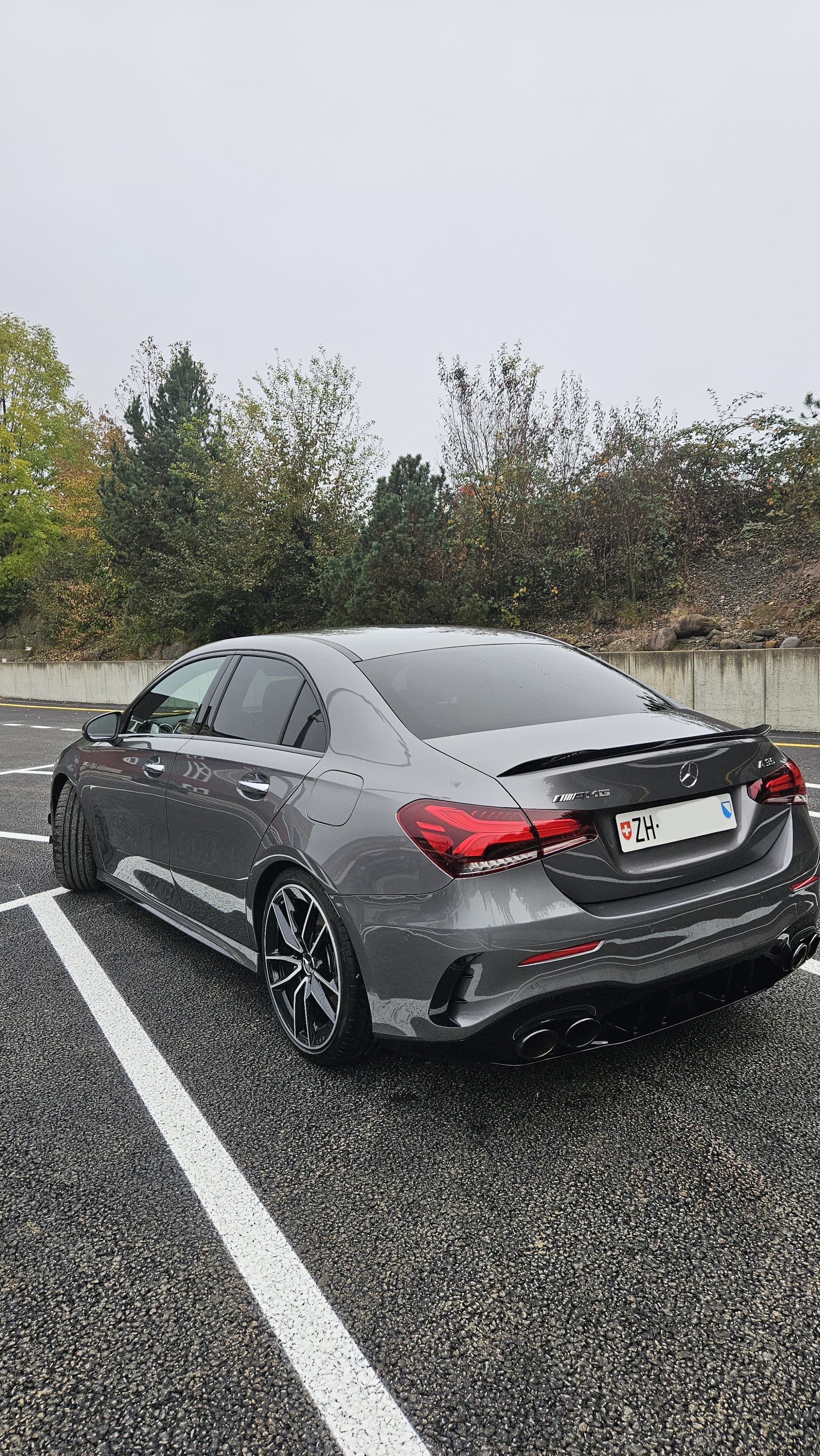 MERCEDES-BENZ A 35 AMG 4Matic Speedshift