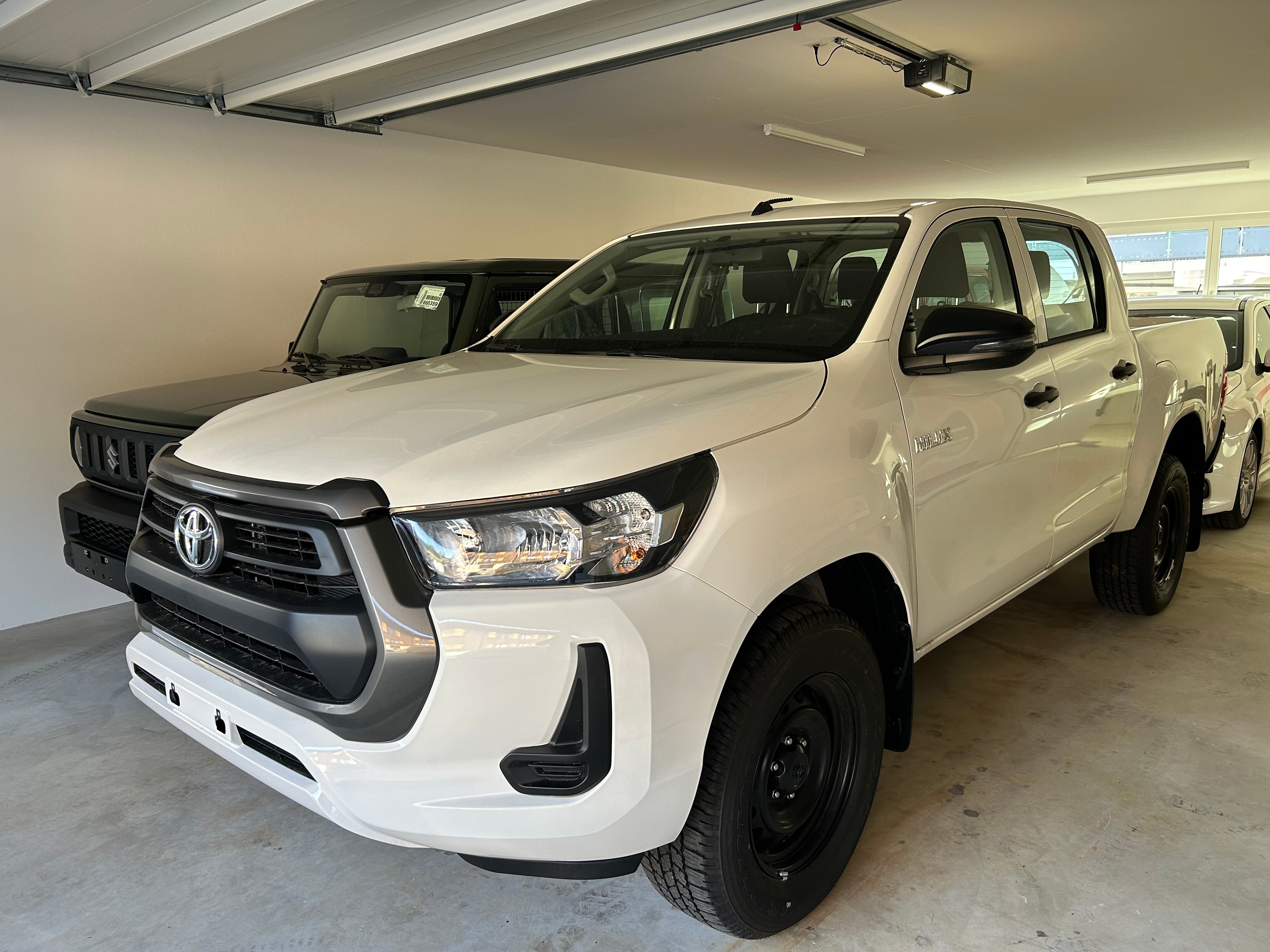 TOYOTA Hilux 2.4D-4D Comfort Double Cab 4x4