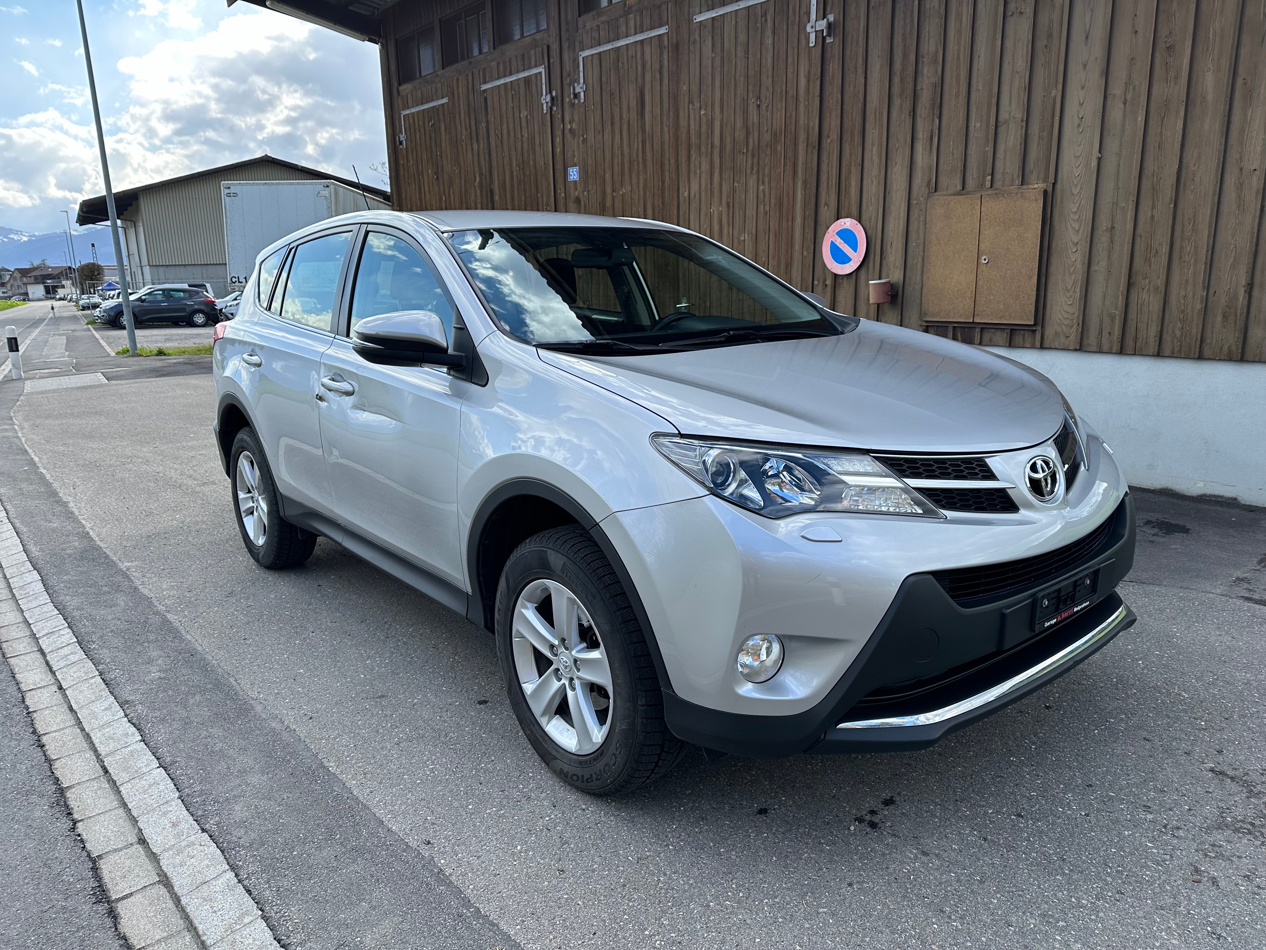 TOYOTA RAV-4 2.0 16V Sol Multidrive S