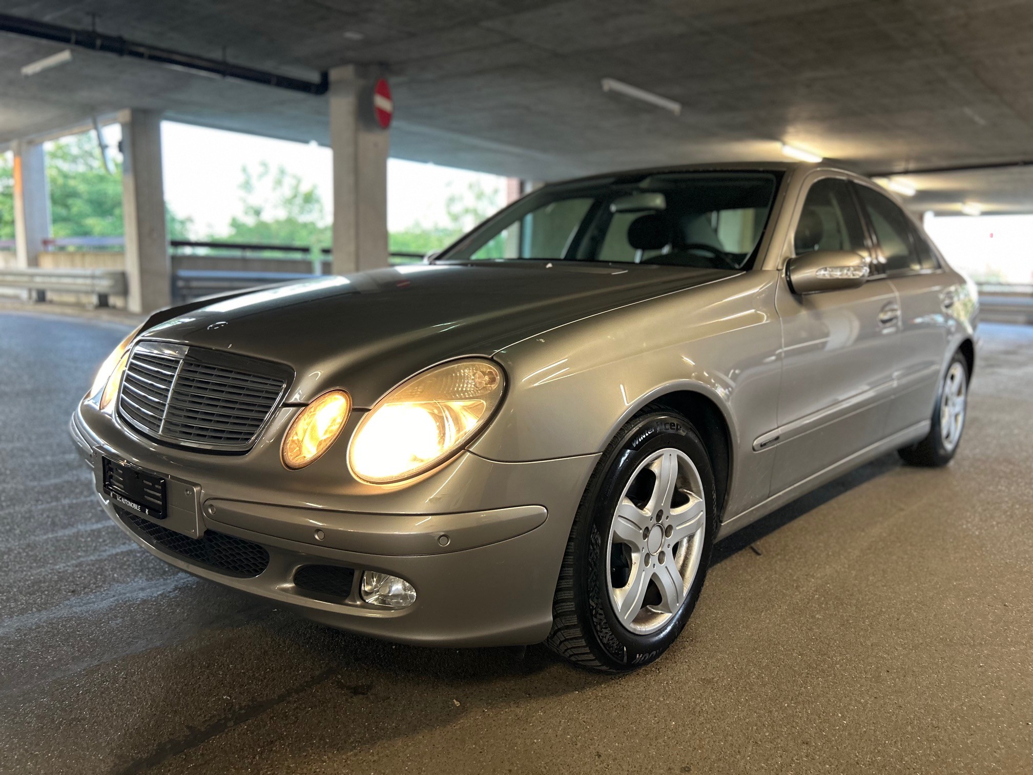 MERCEDES-BENZ E 220 CDI Elégance