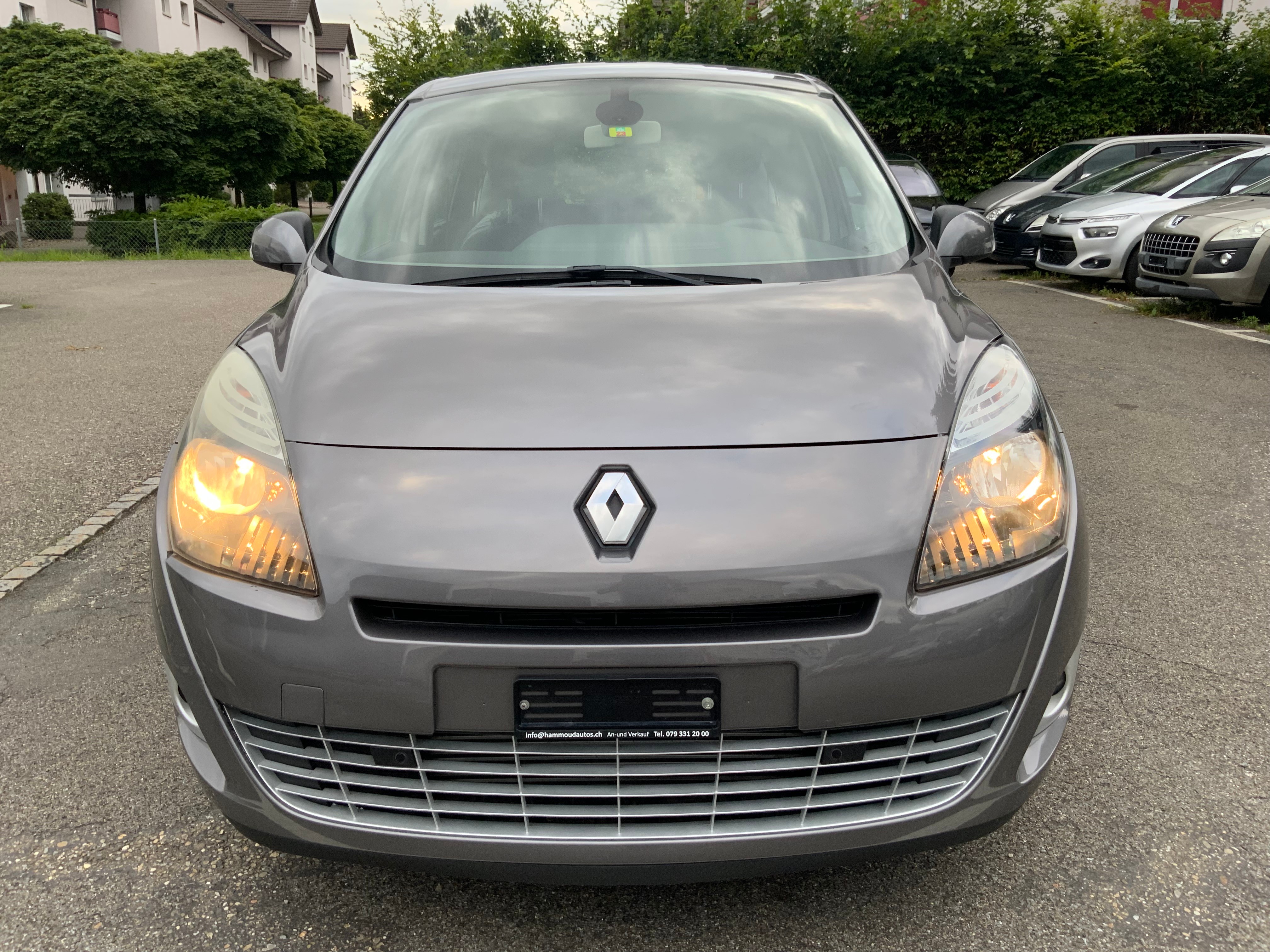 RENAULT Grand Scénic 1.9 dCi Dynamique