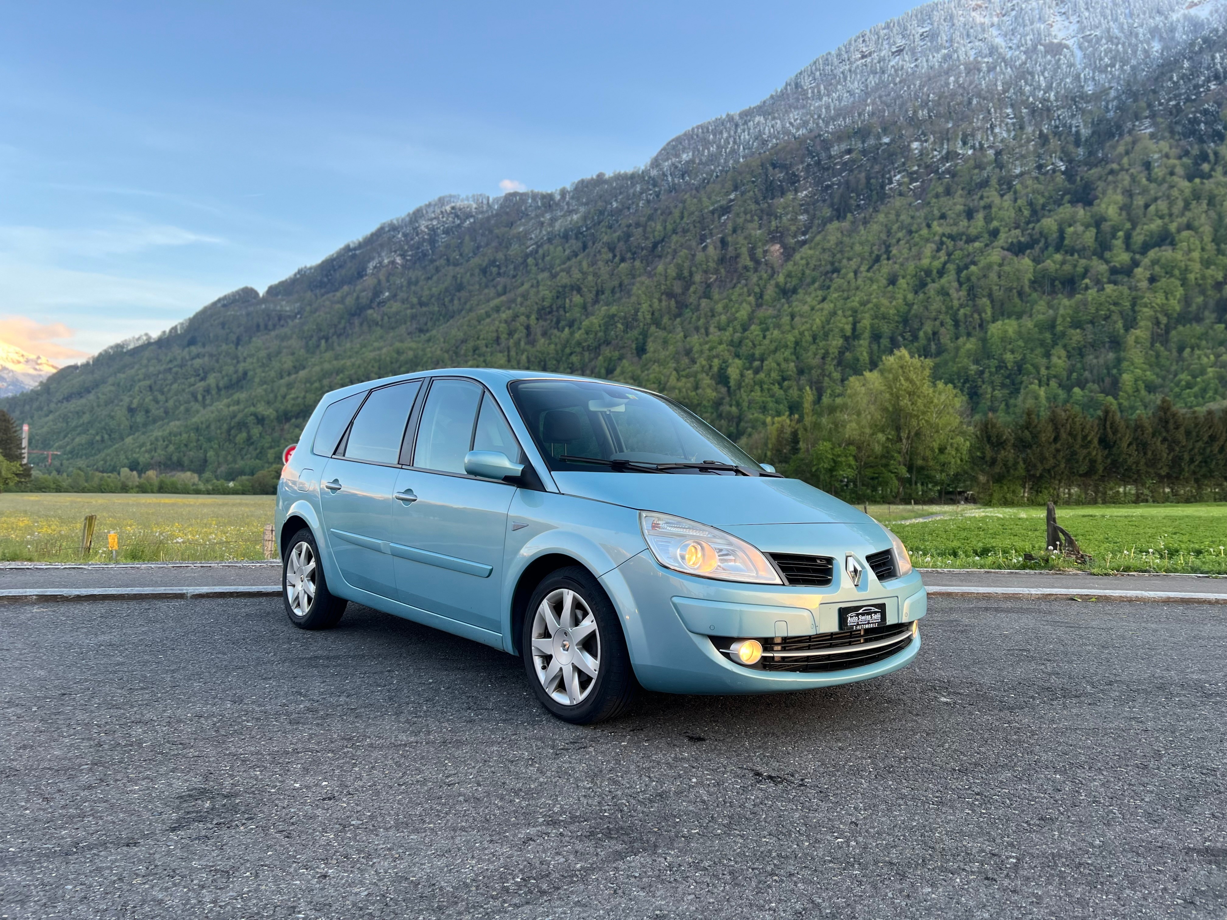 RENAULT Megane Scenic