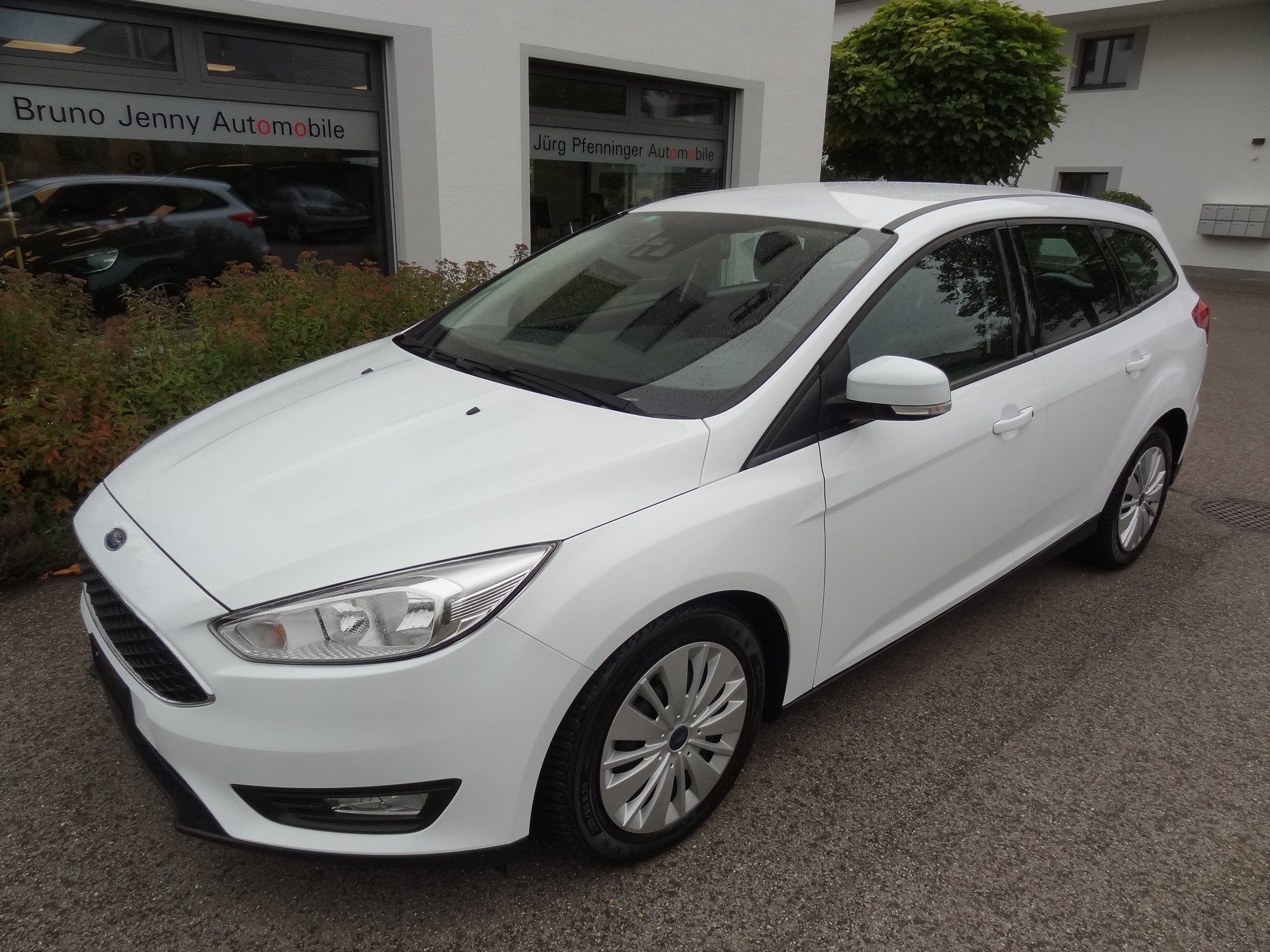 FORD Focus 1.5 TDCi Business PowerShift