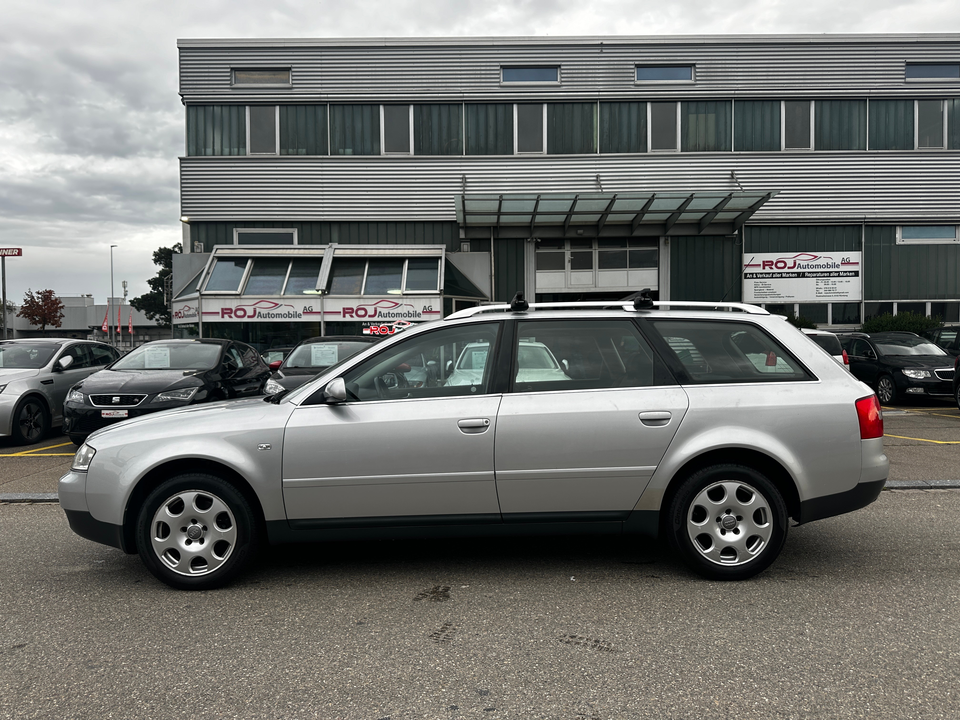 AUDI A6 Avant 2.4 quattro