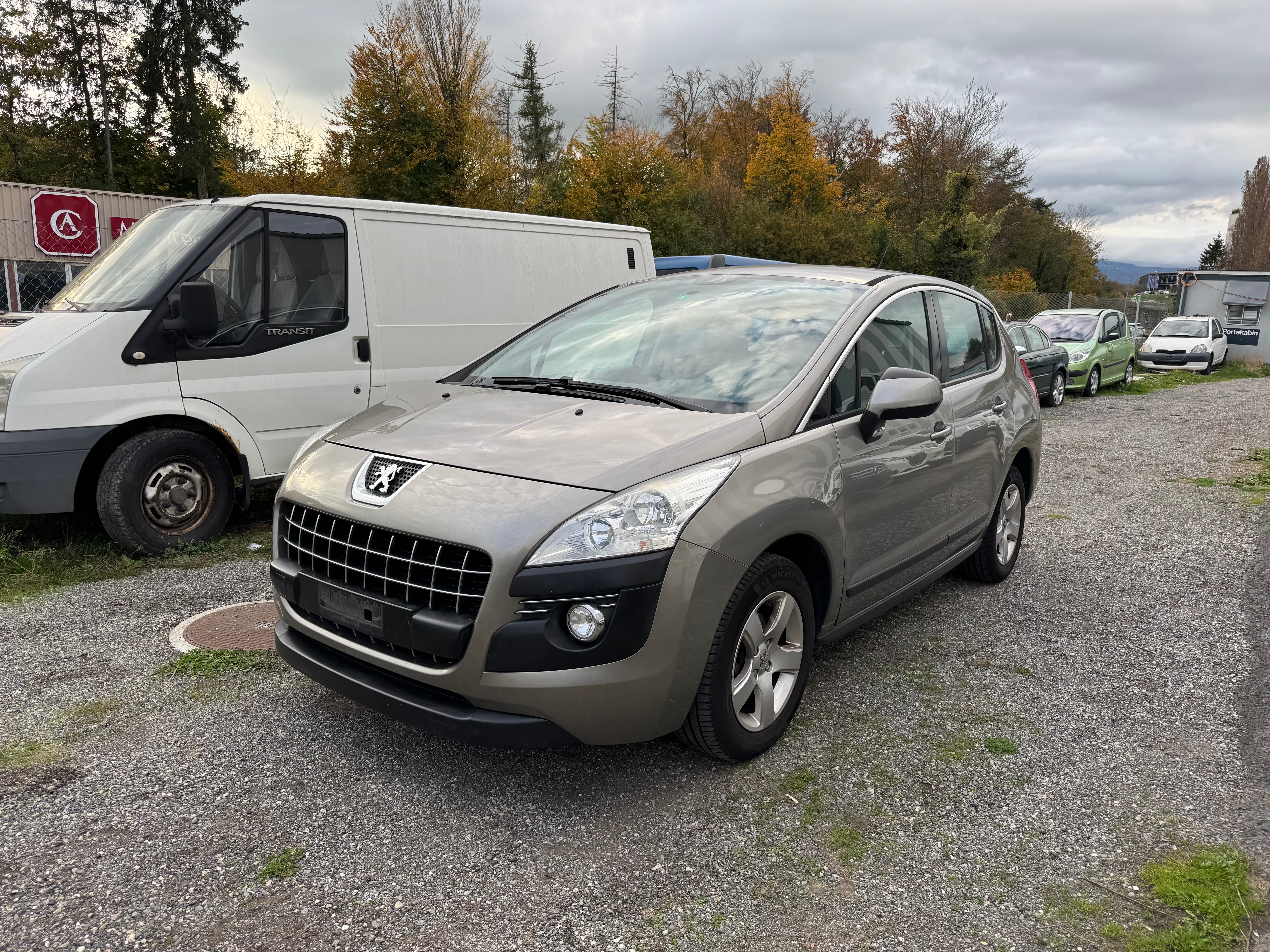 PEUGEOT 3008 1.6 HDI Business