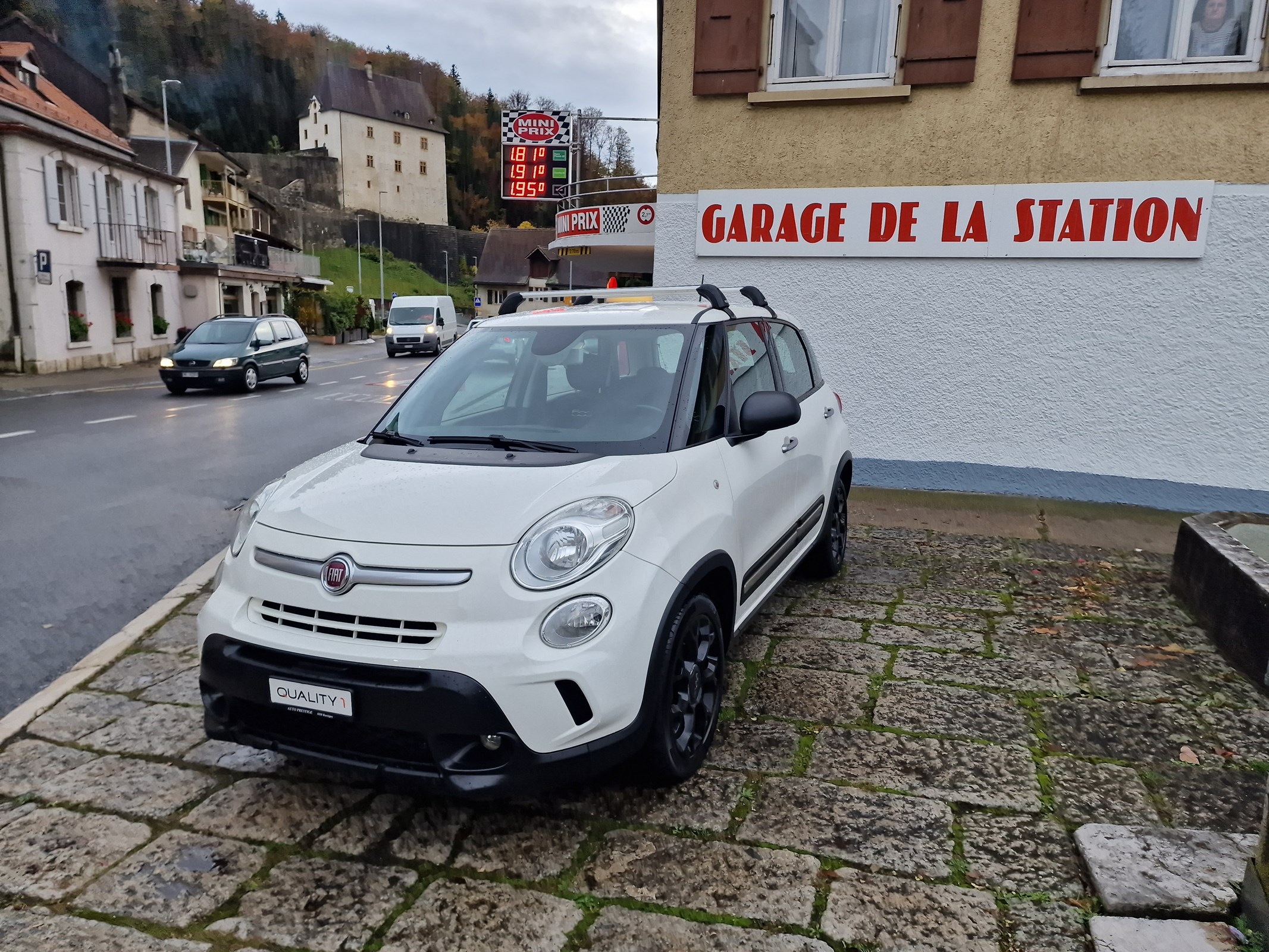 FIAT 500L 1.4 TB 16V Trekking Go Play Outside