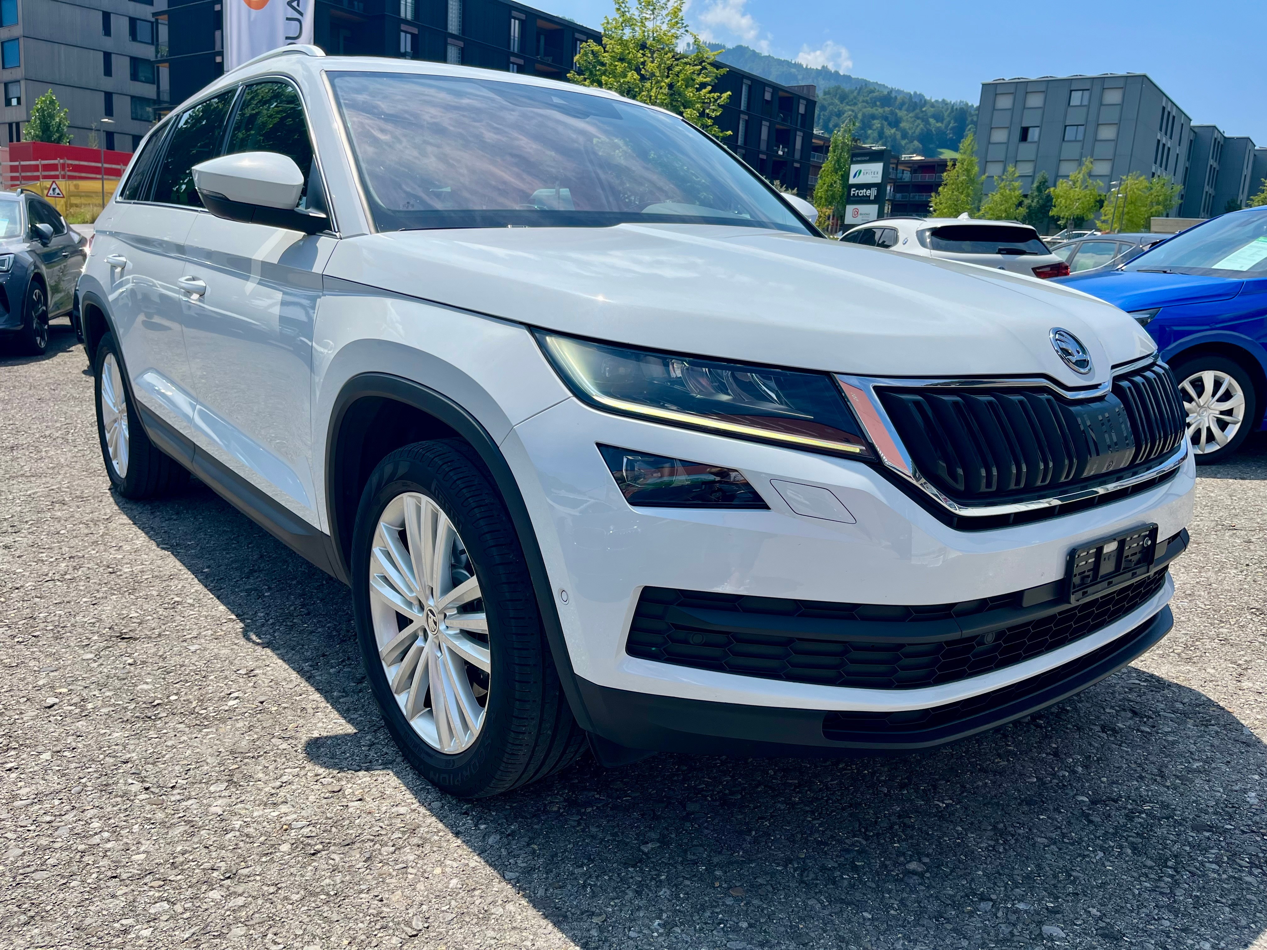 SKODA Kodiaq 2.0 TDI CR Style 4x4 DSG CH-Auto, 7 Plätzer