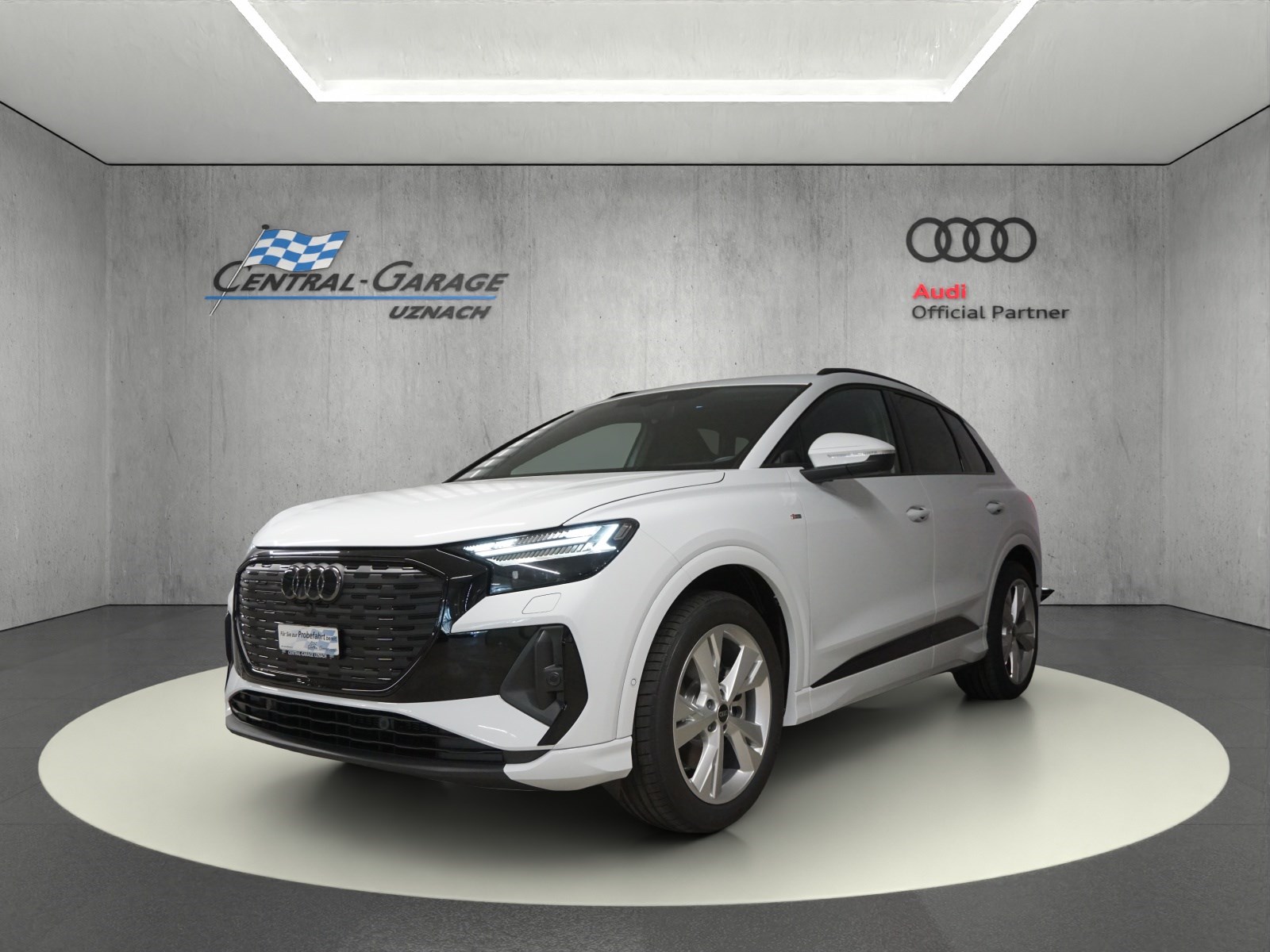 AUDI Q4 e-tron 45 Attraction quattro