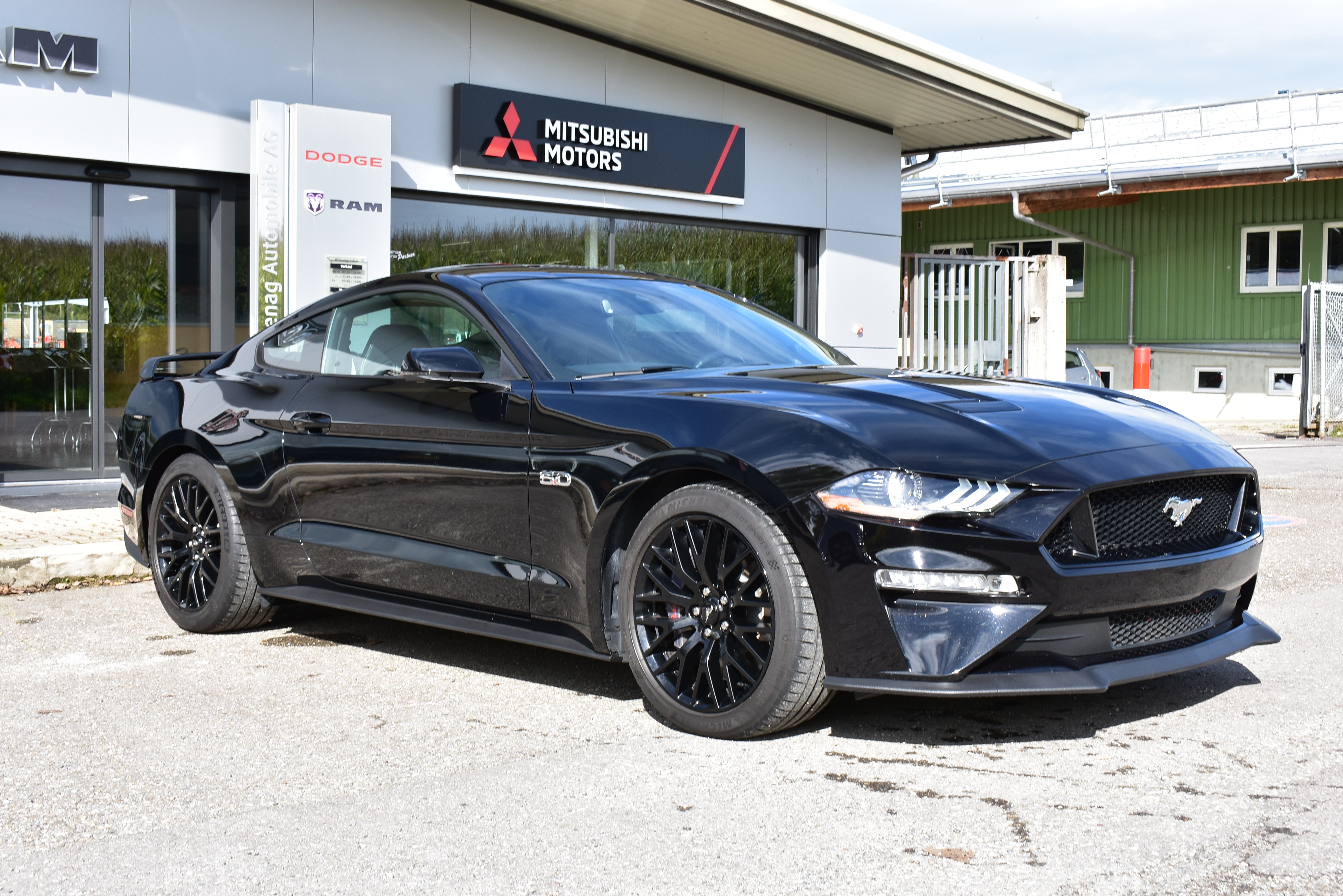 FORD Mustang GT Premium