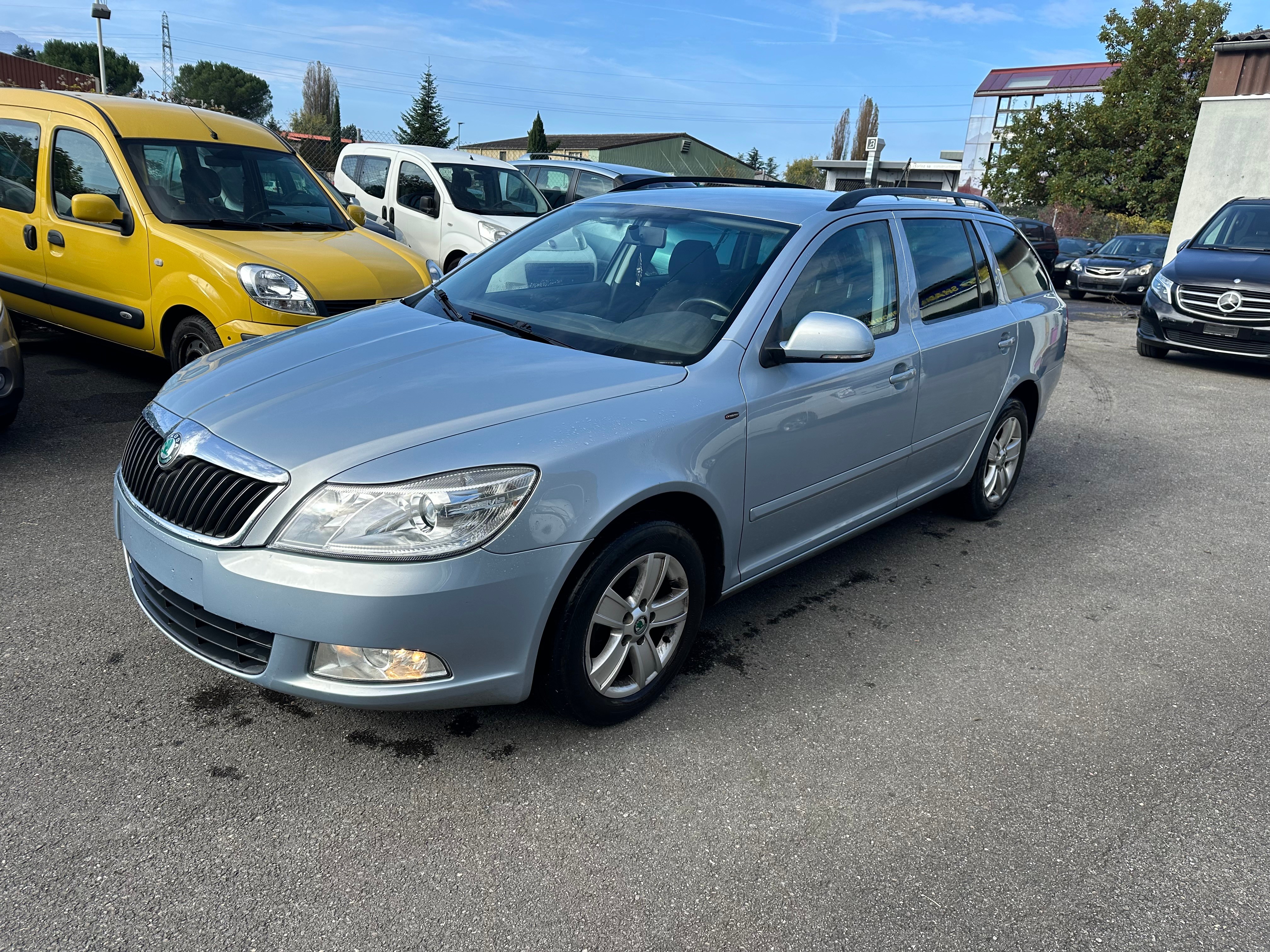 SKODA Octavia Combi 1.8 TSI Stöckli 4x4