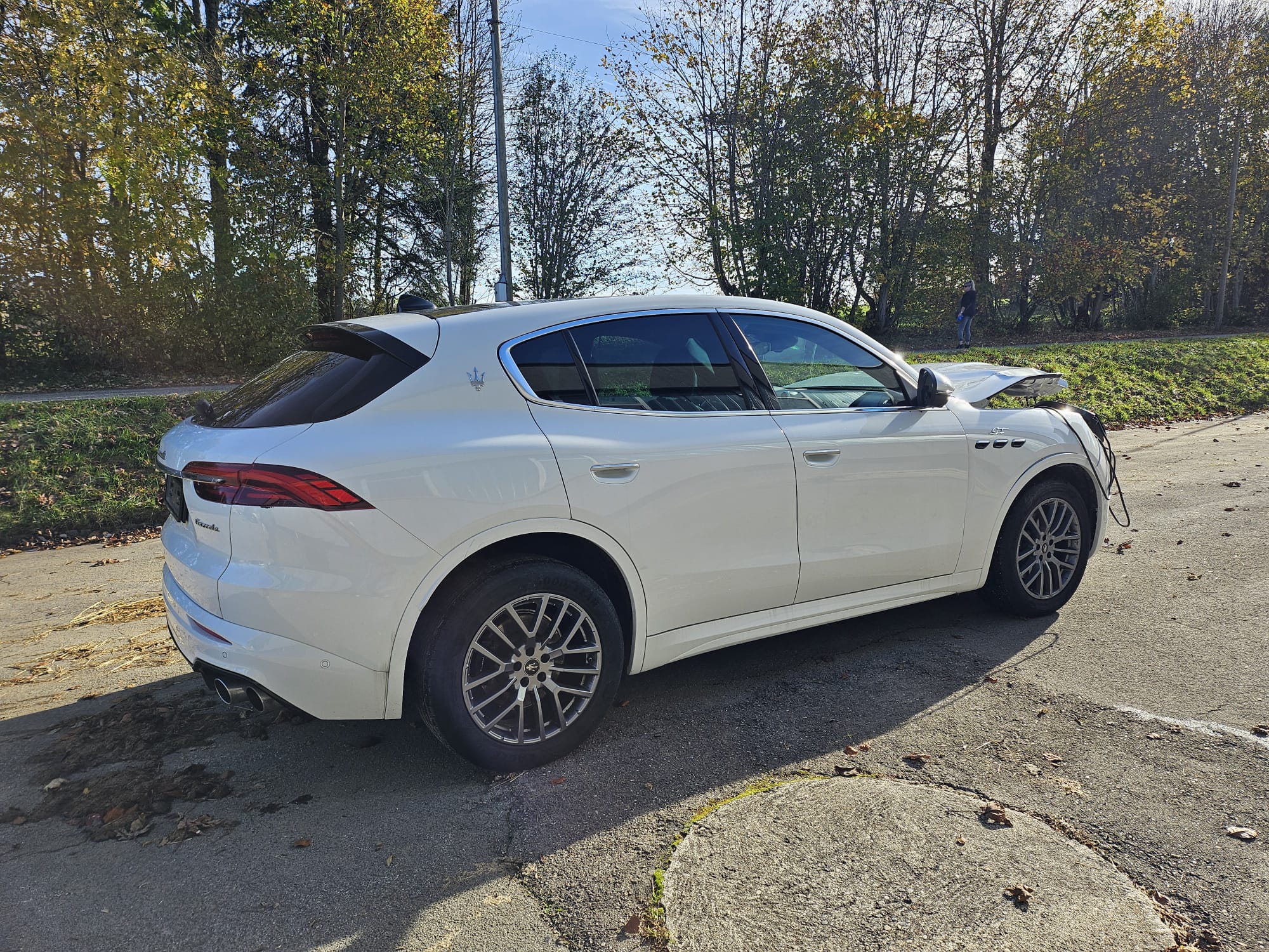 MASERATI Grecale 2.0 MHEV GT Hybrid Automatica beschädig endommagé