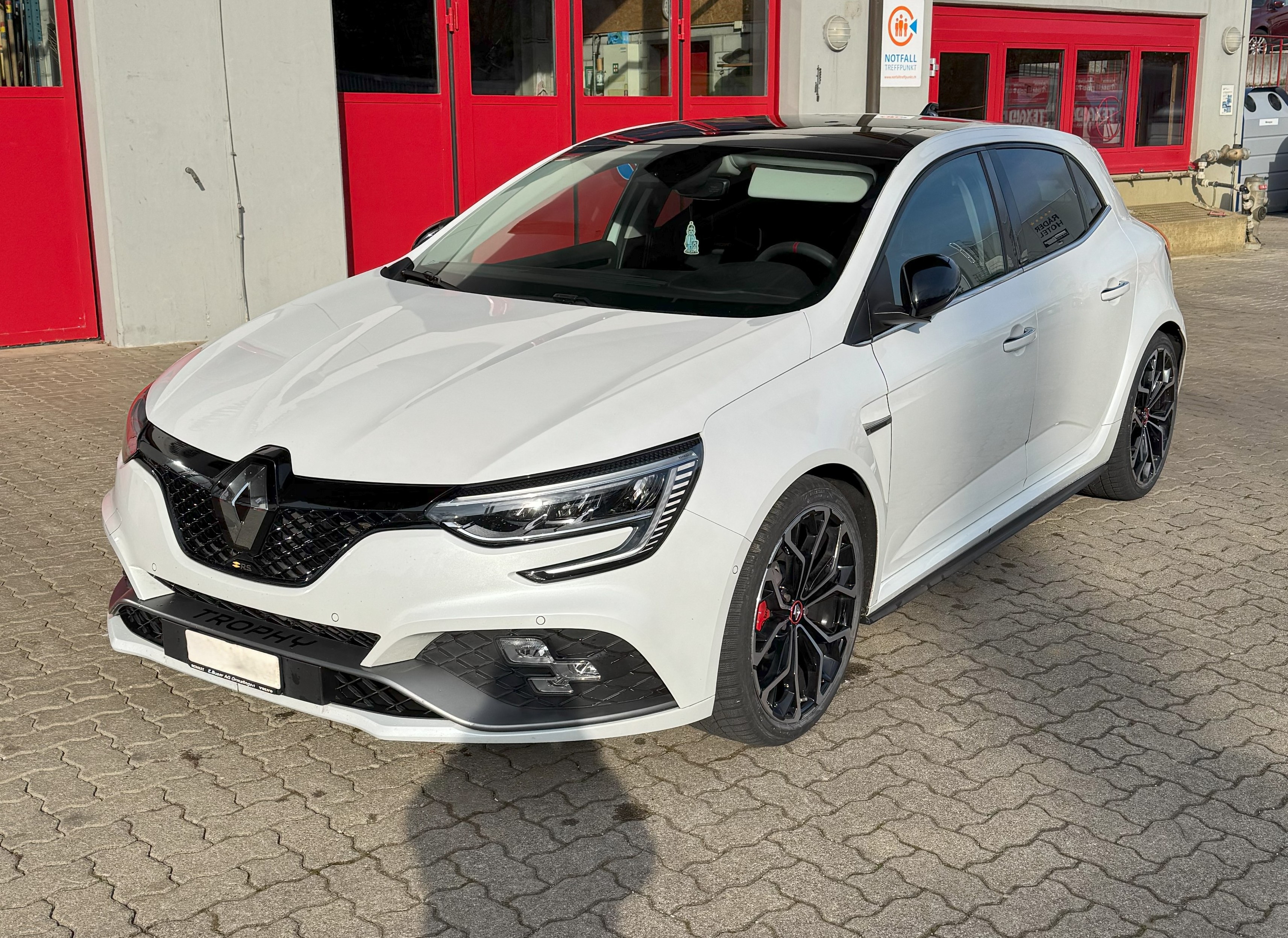 RENAULT Mégane Trophy 300 EDC