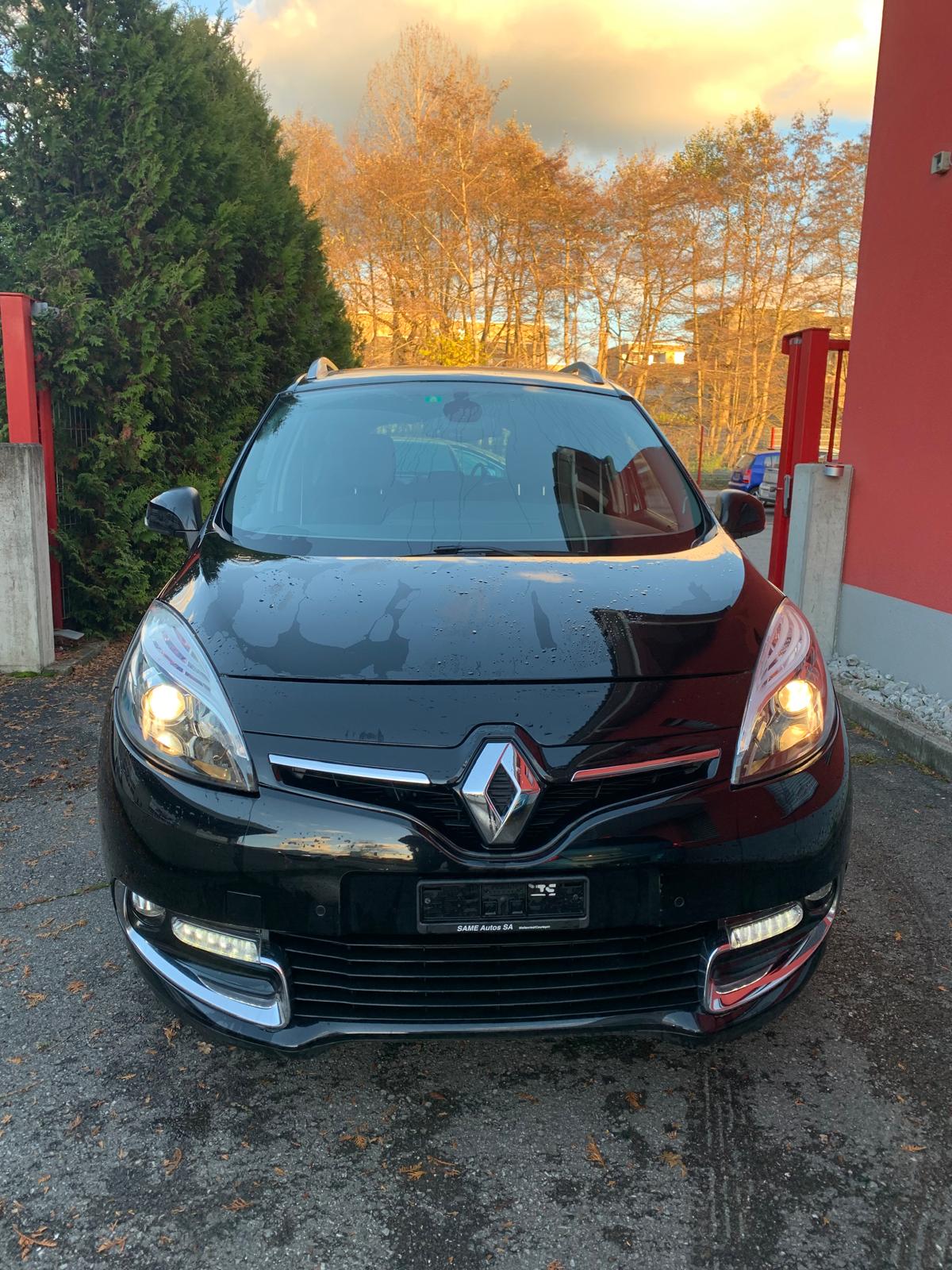 RENAULT Grand Scénic 1.2 16V Turbo Bose Edition