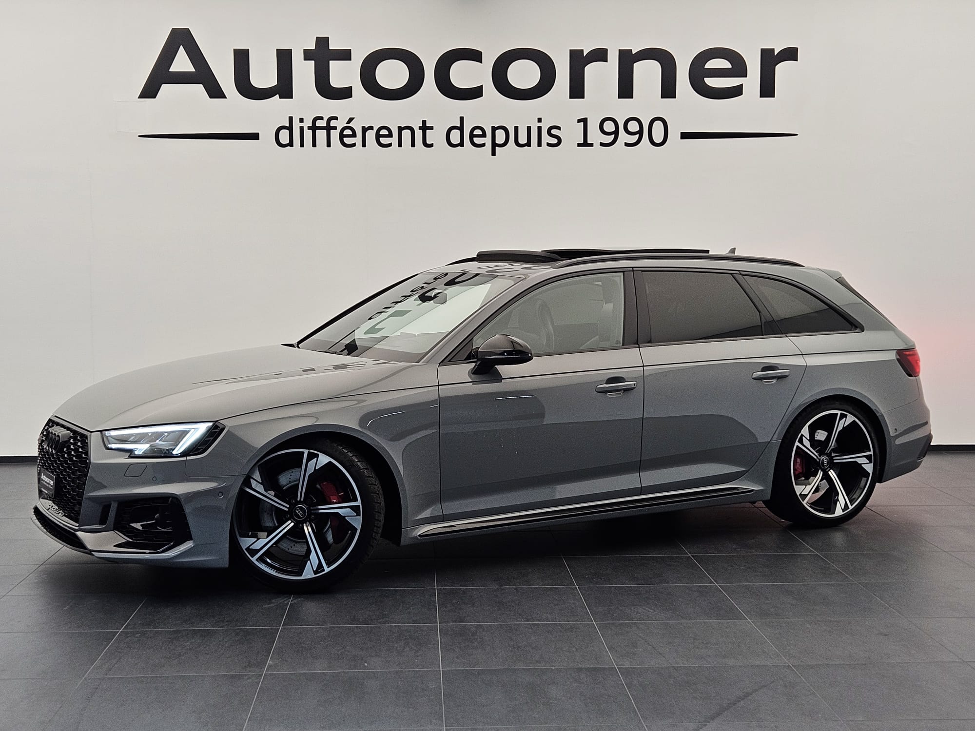 AUDI RS4 Avant 2.9 TFSI quattro tiptronic