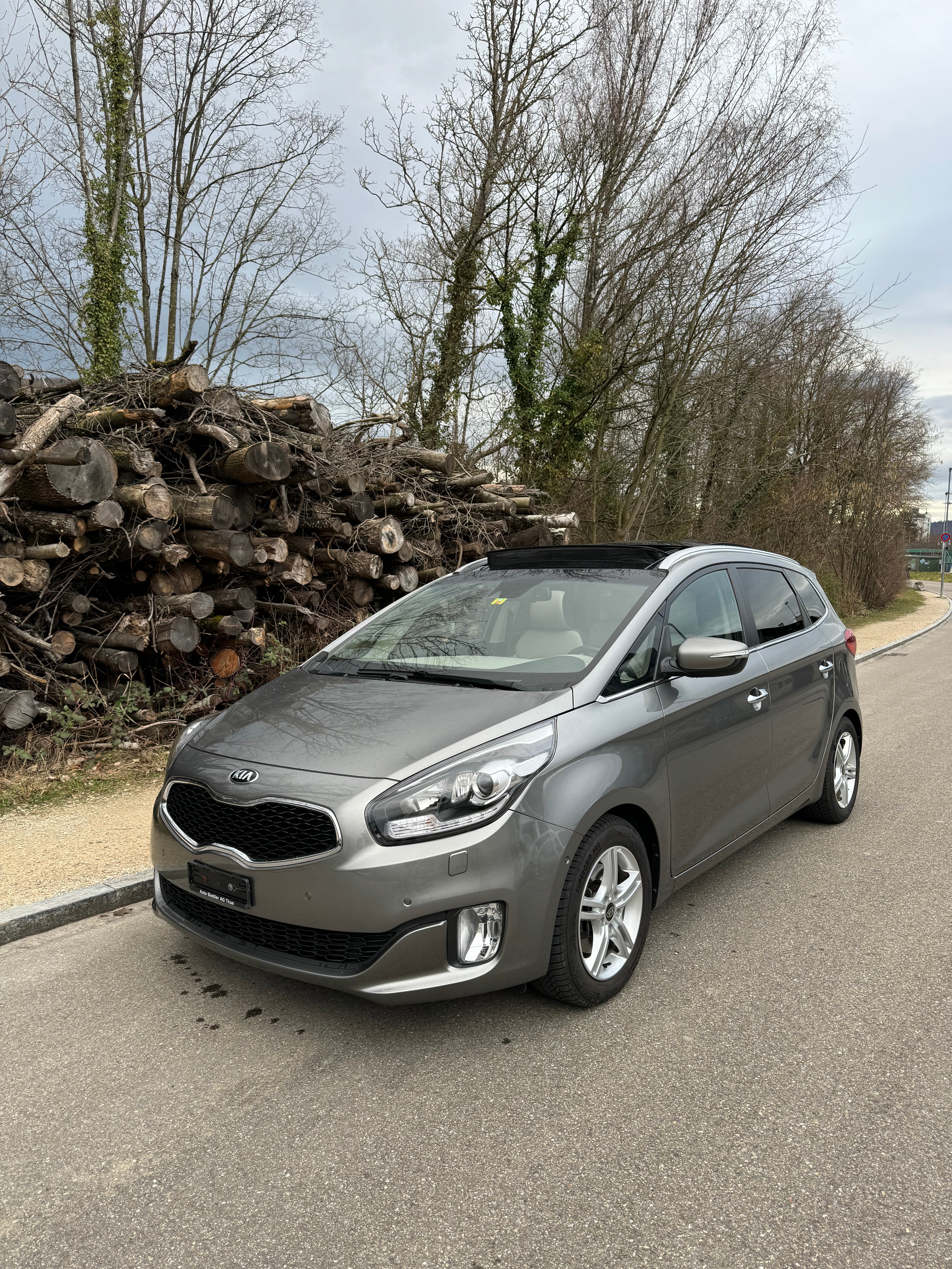 KIA Carens 1.7 CRDi Trend DCT