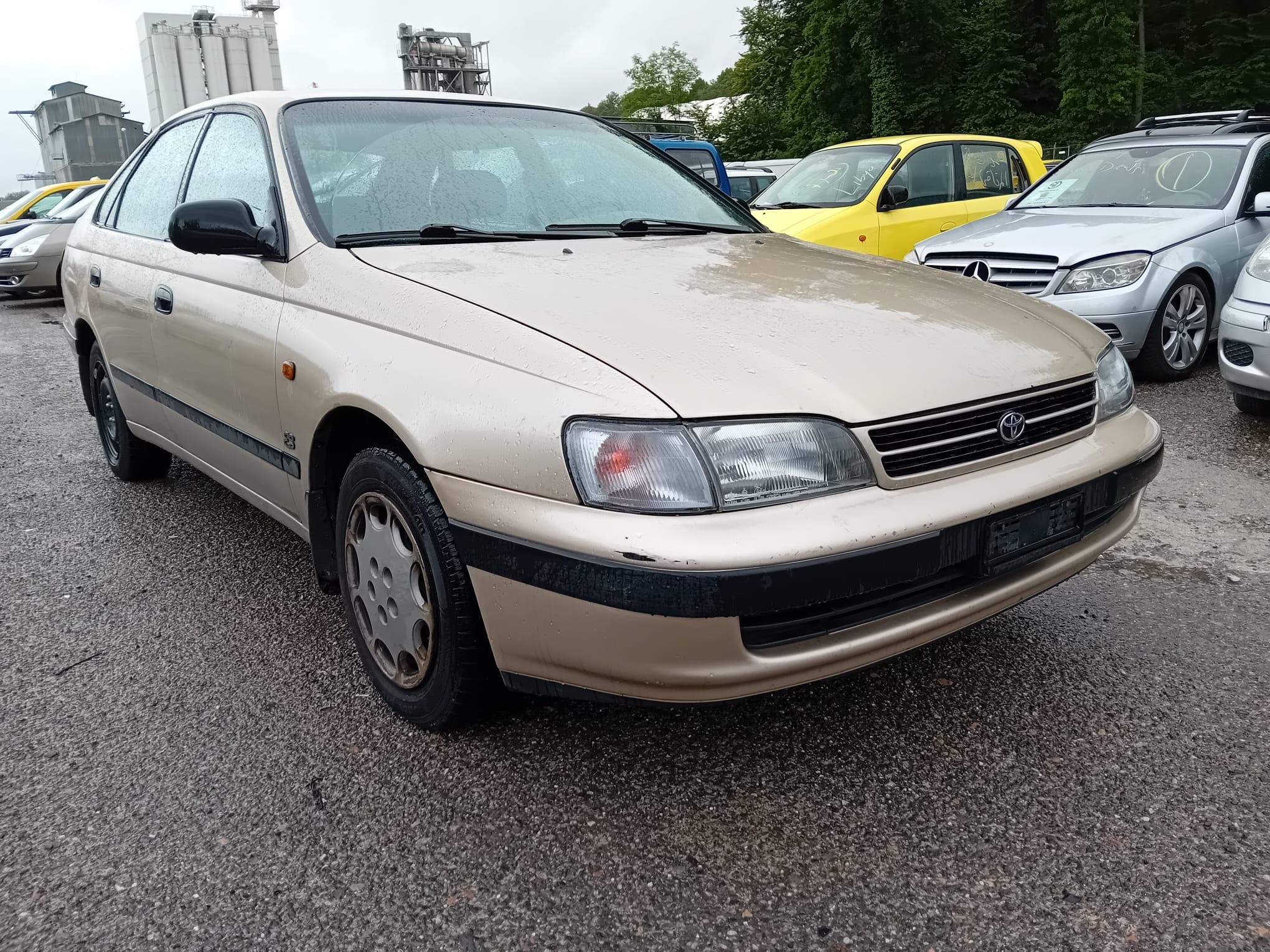 TOYOTA Carina E 2.0 GLi