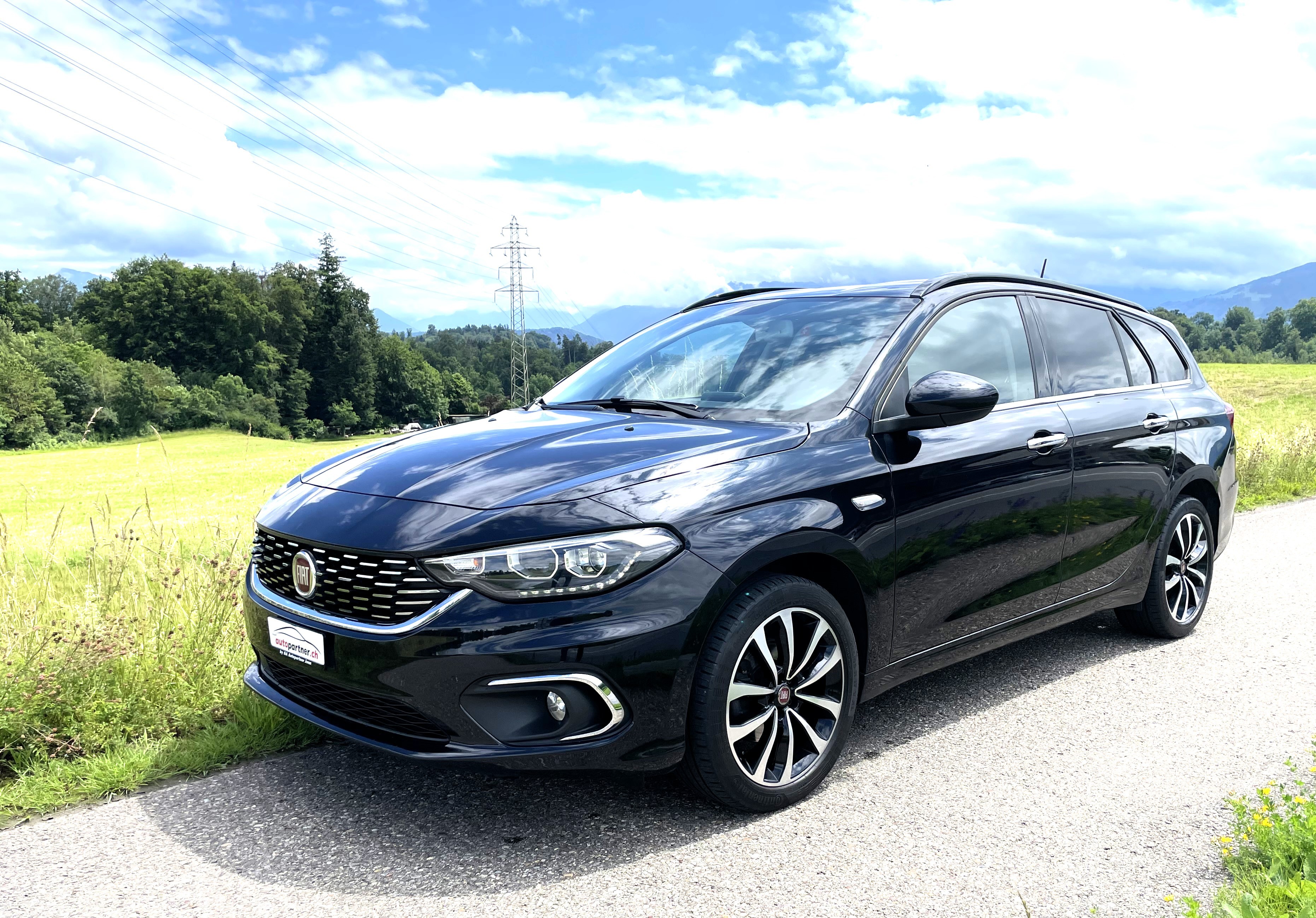 FIAT Tipo 1.6MJ Station Wagon Lounge DCT