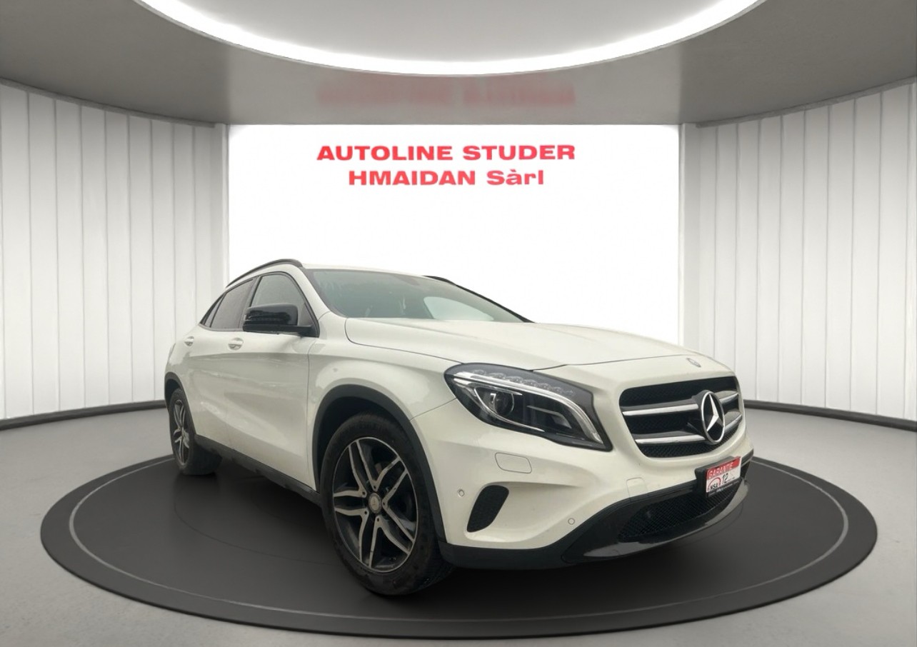 MERCEDES-BENZ GLA 200 CDI Urban 7G-DCT