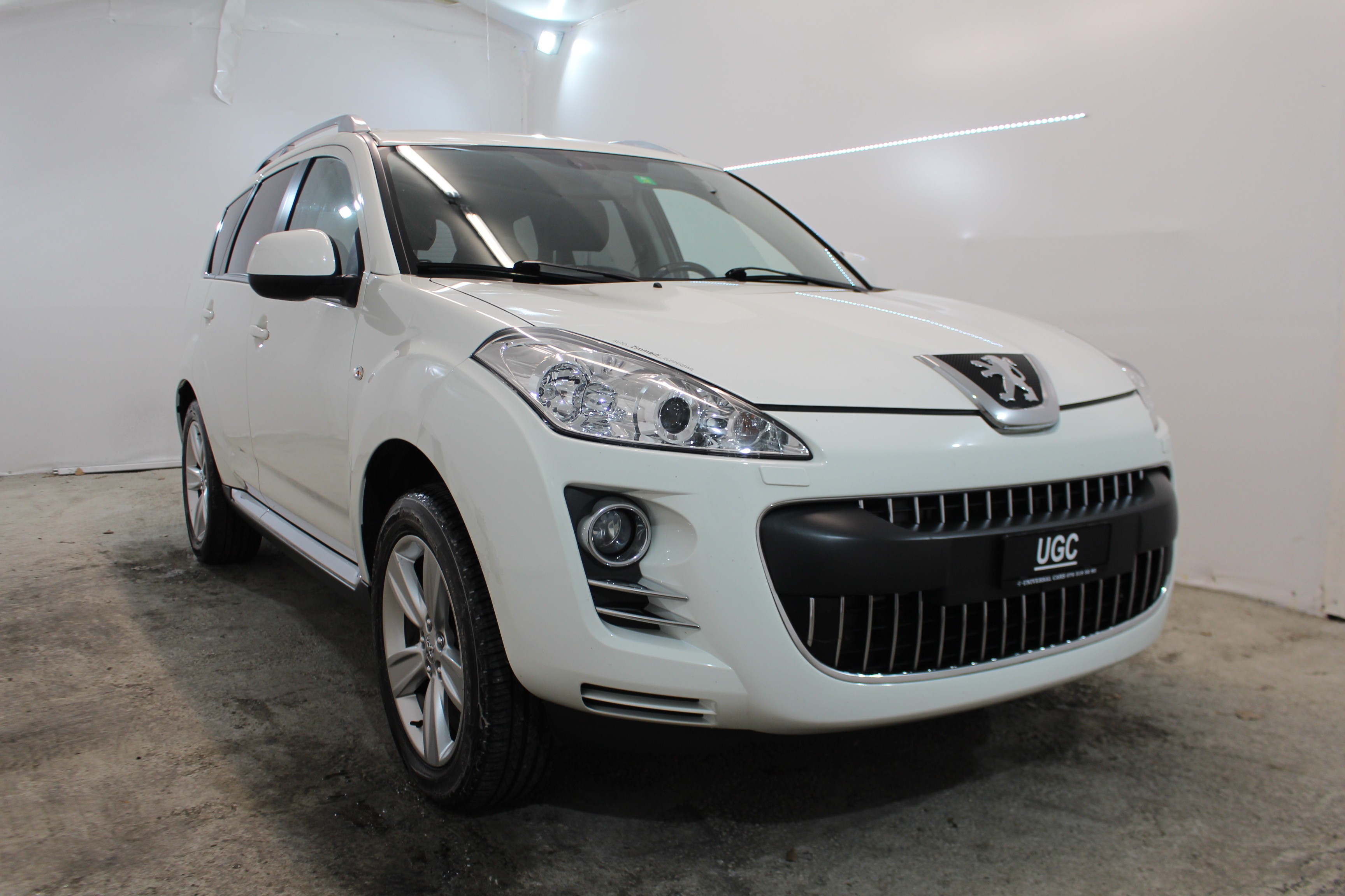 PEUGEOT 4007 2.2 HDi Platinum Edition DCS6