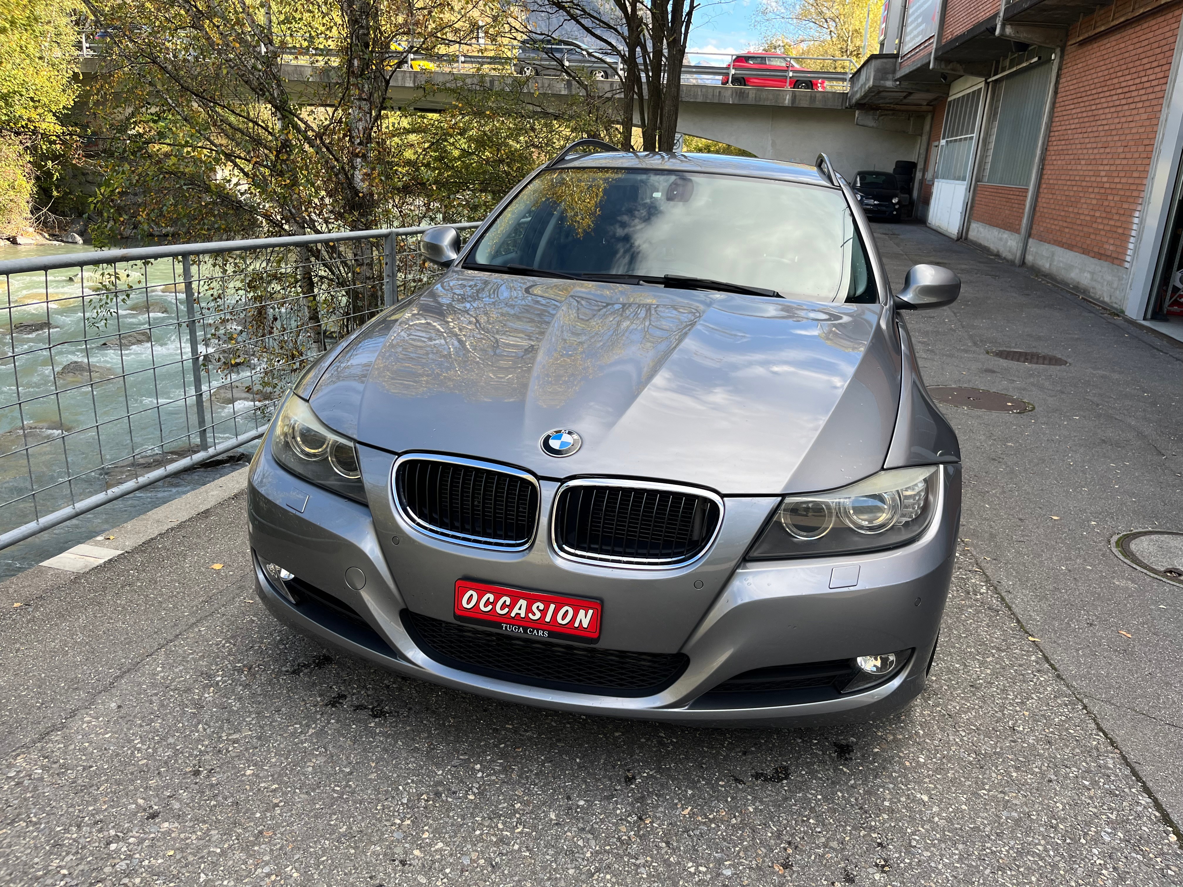 BMW 320d xDrive Touring Steptronic