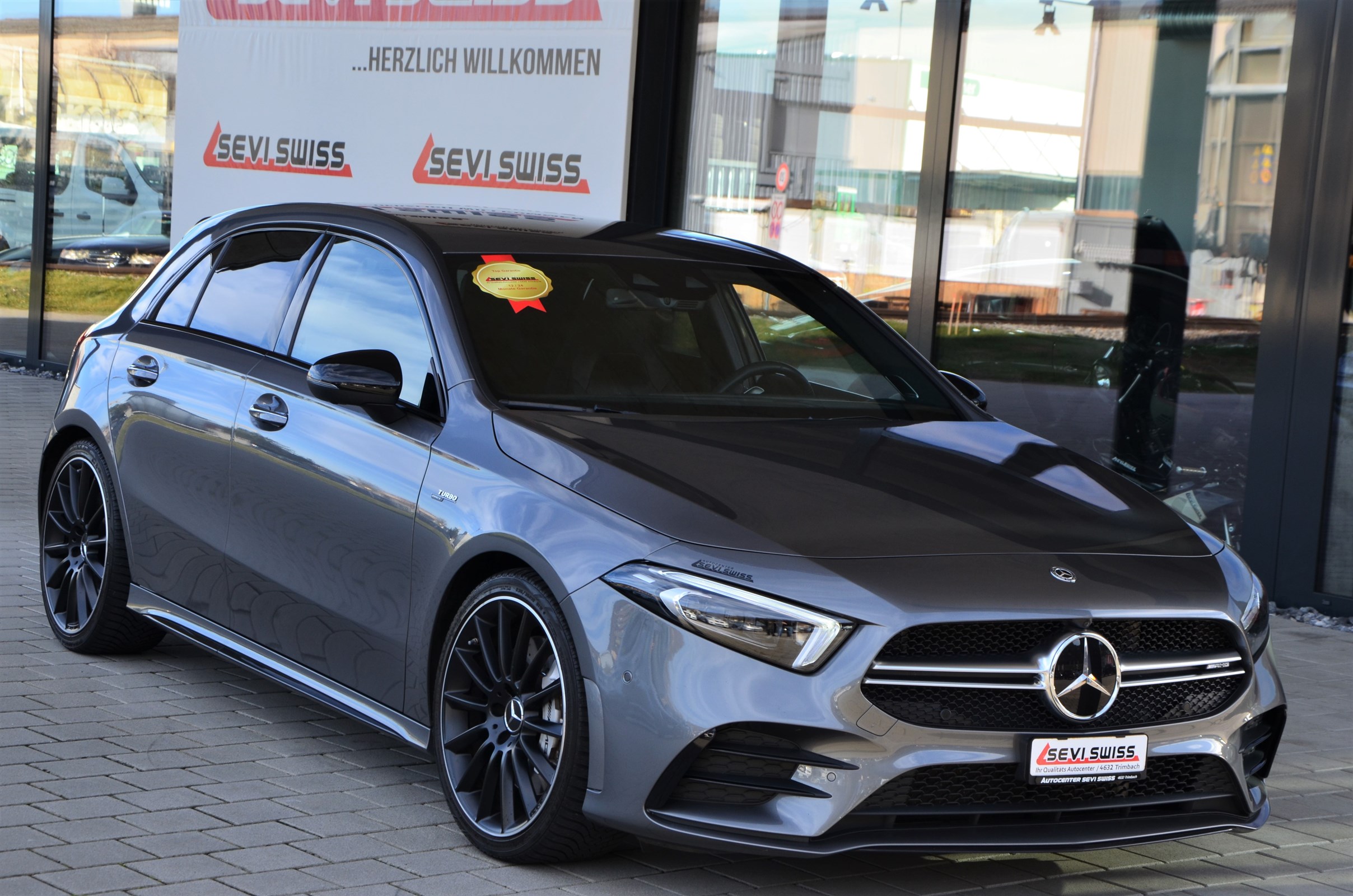 MERCEDES-BENZ A 35 AMG 4Matic Speedshift