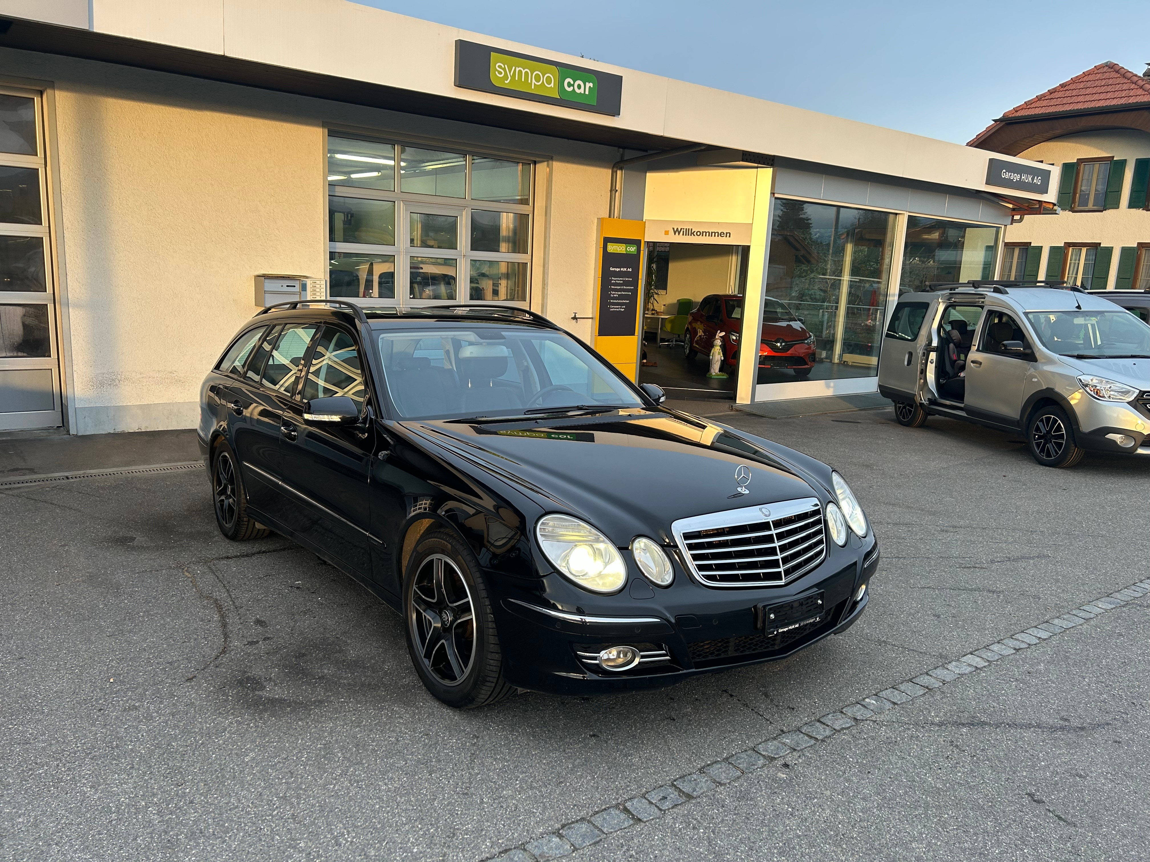 MERCEDES-BENZ E 220 CDI Avantgarde