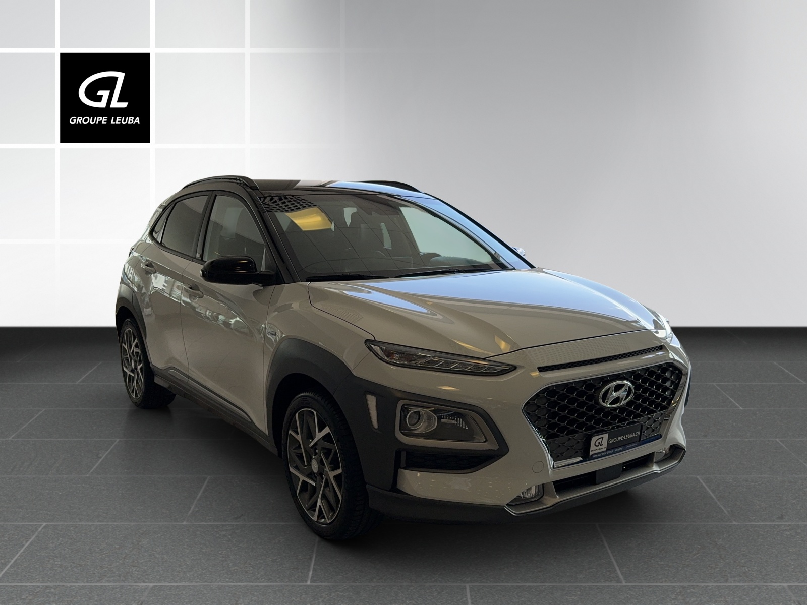 HYUNDAI Kona 1.6 HEV Amplia