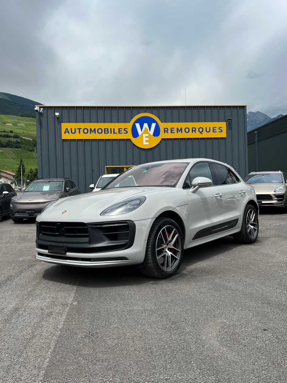 PORSCHE Macan GTS PDK