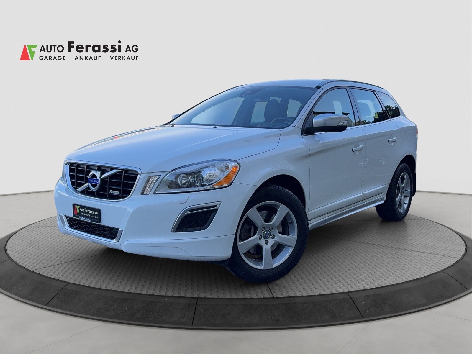 VOLVO XC60 D5 AWD R-Design Geartronic