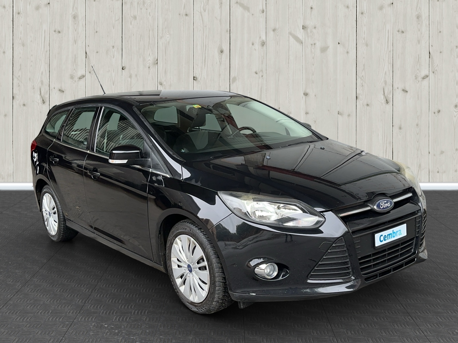 FORD Focus 1.0 SCTi Carving