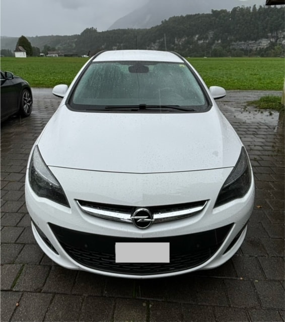 OPEL Astra SportsTourer 1.4i 16V Turbo Drive Automatik