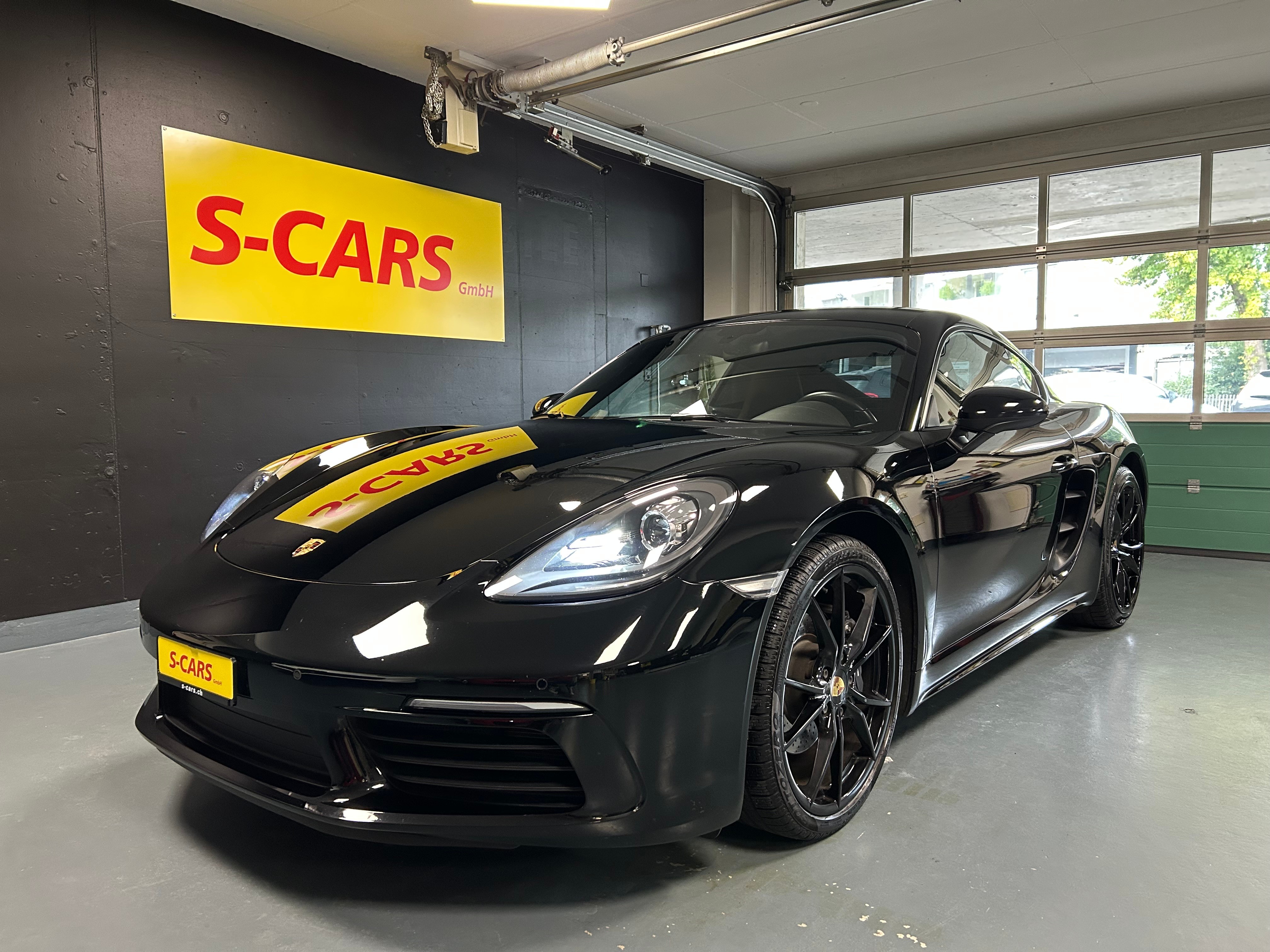 PORSCHE 718 Cayman 2.0 PDK