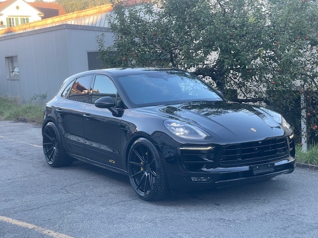 PORSCHE Macan GTS PDK